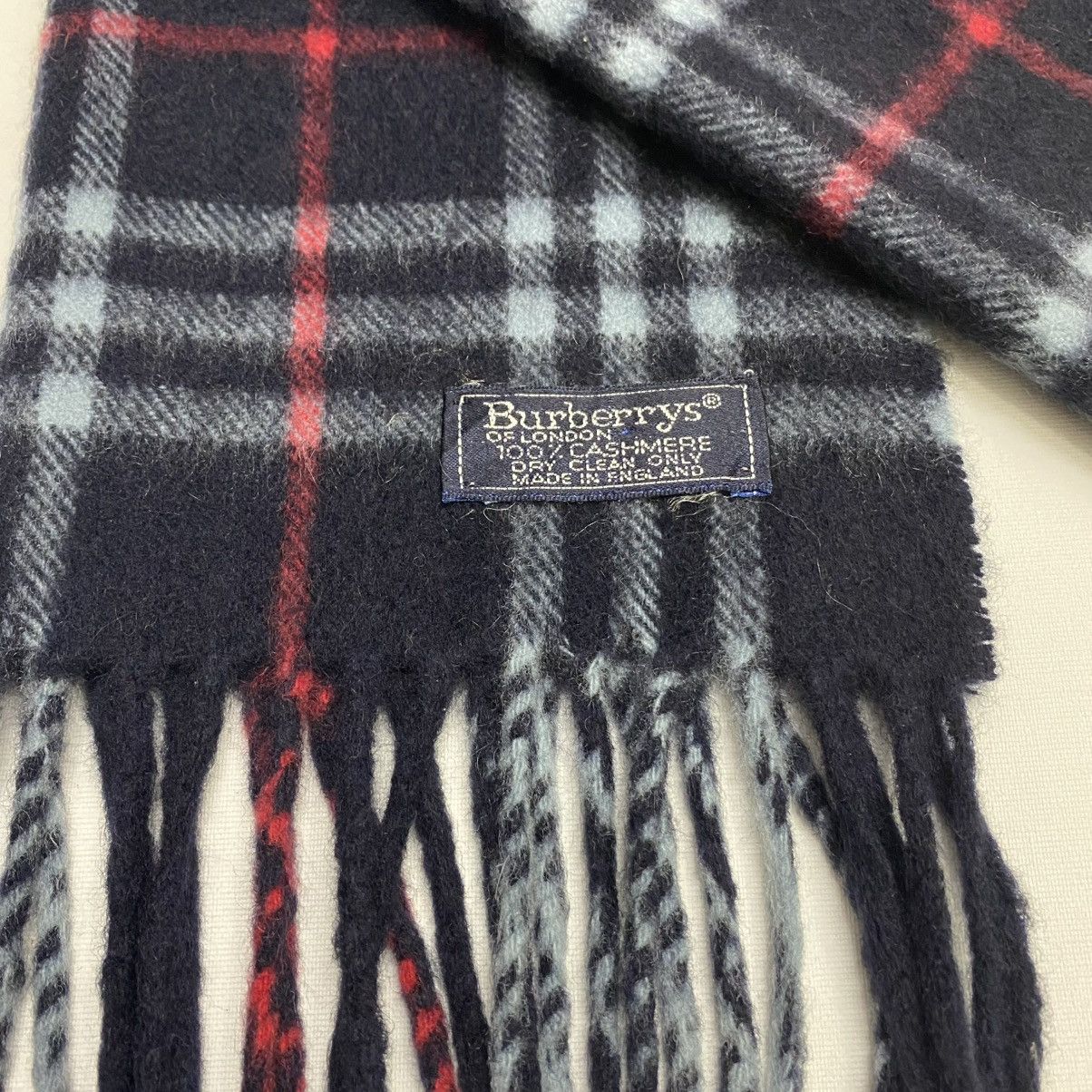 Burberry BURBERRYS SCARF MUFFLER BUR044 Size ONE SIZE - 5 Thumbnail