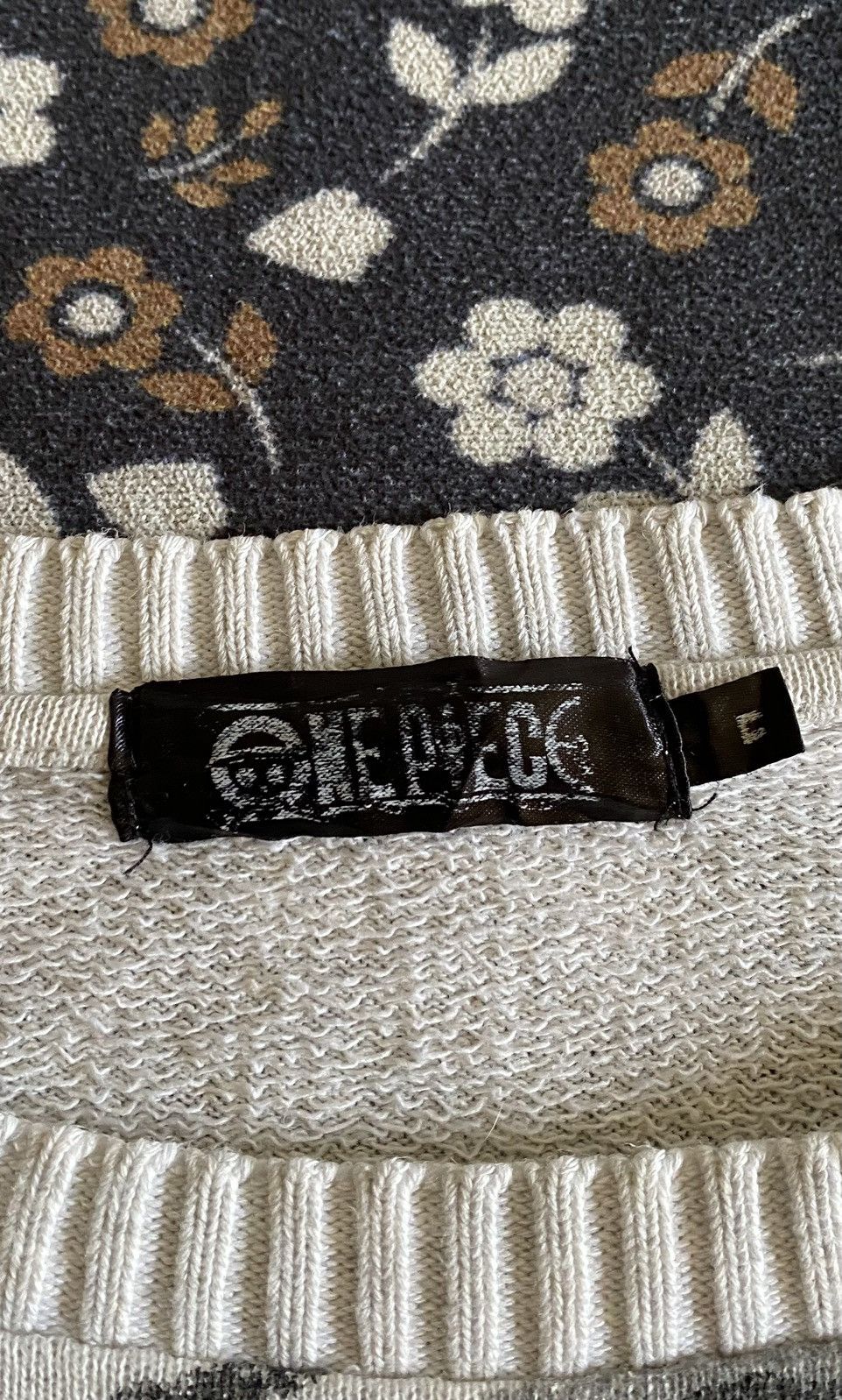 Anime × Japanese Brand × One Piece Vintage Y2k One Piece Anima Japan Sweater/Sweatshirt Size US S / EU 44-46 / 1 - 5 Thumbnail