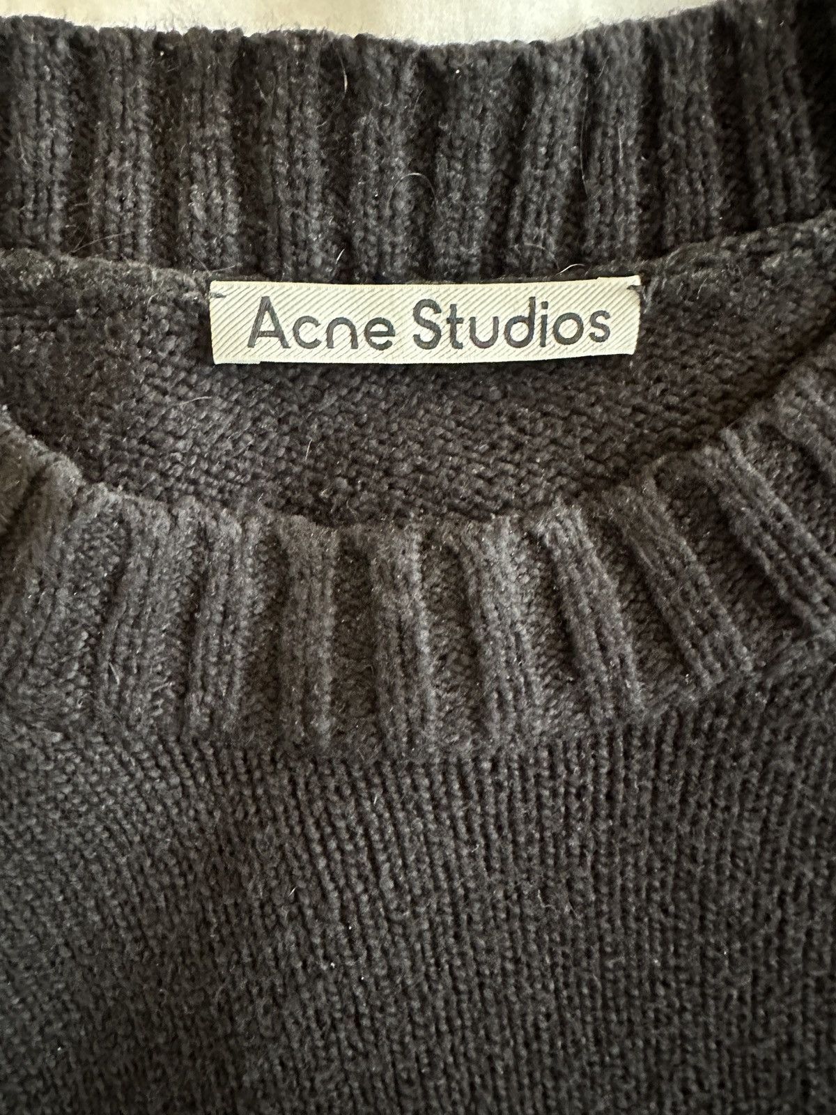 Acne Studios Black knit sweater Size US XL / EU 56 / 4 - 4 Thumbnail