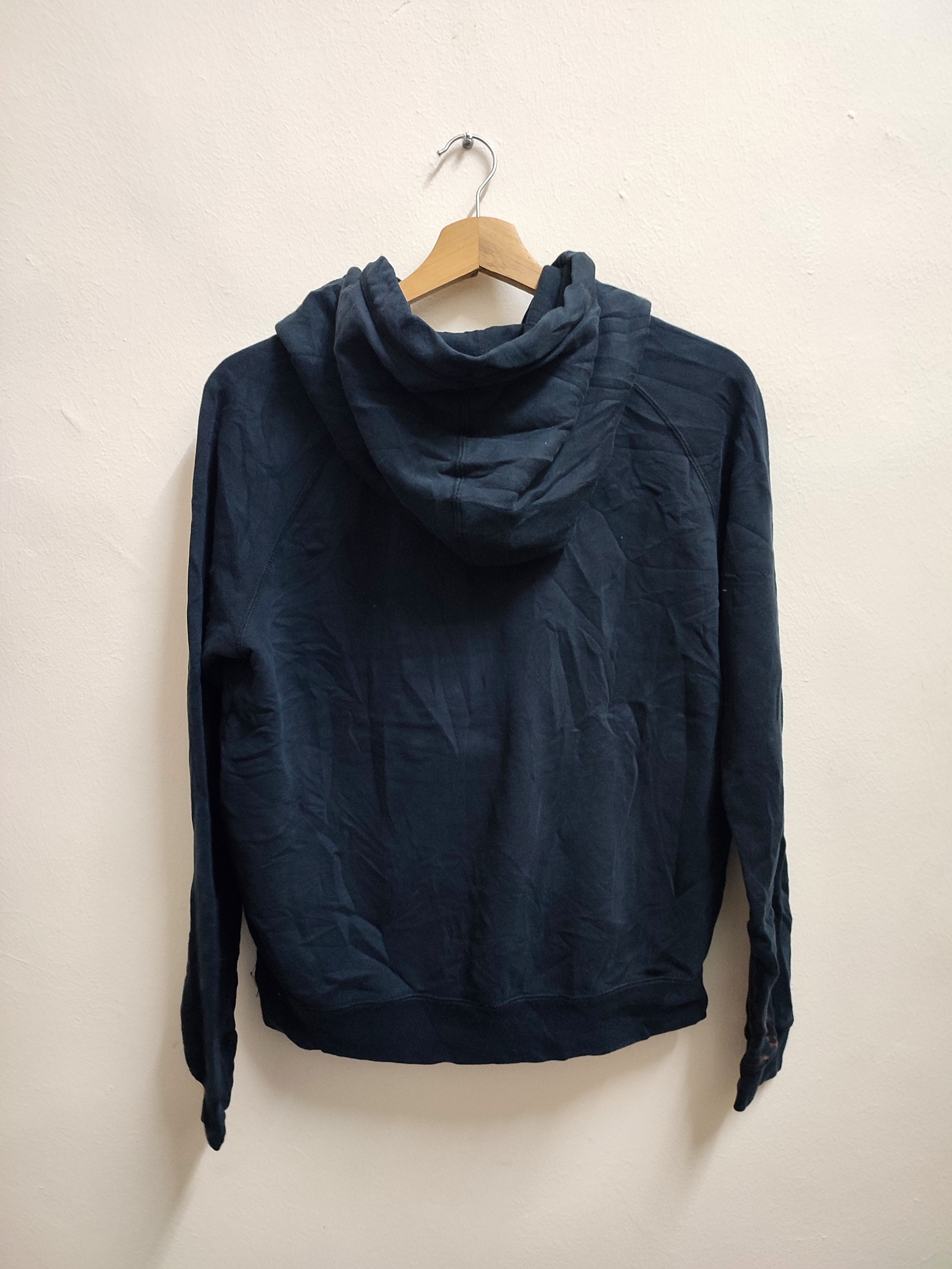 Nike Vintage Y2k Nike Black Hoodies Size US M / EU 48-50 / 2 - 4 Thumbnail