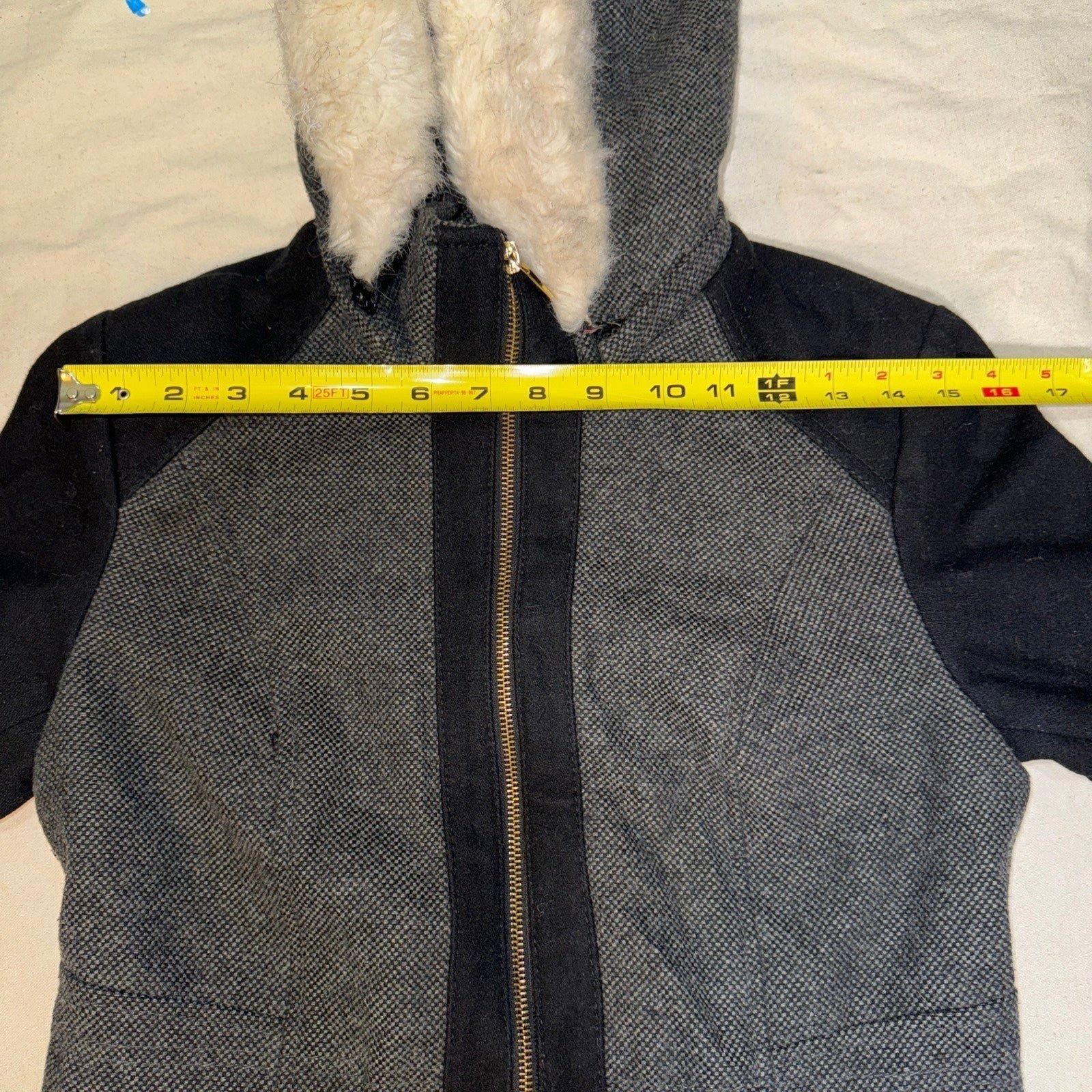 Laundry by Shelli Segal laundry by shelli segal Wool Blend Mid Length Removable Hood Size S / US 4 / IT 40 - 9 Thumbnail