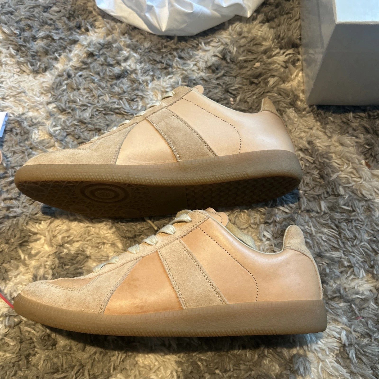 MAISON MARGIELA リプリカ ギャット ブラウン 41 MAISON MARGIELA リプリカ ギャット ブラウン 41 Maison Margiela GAT