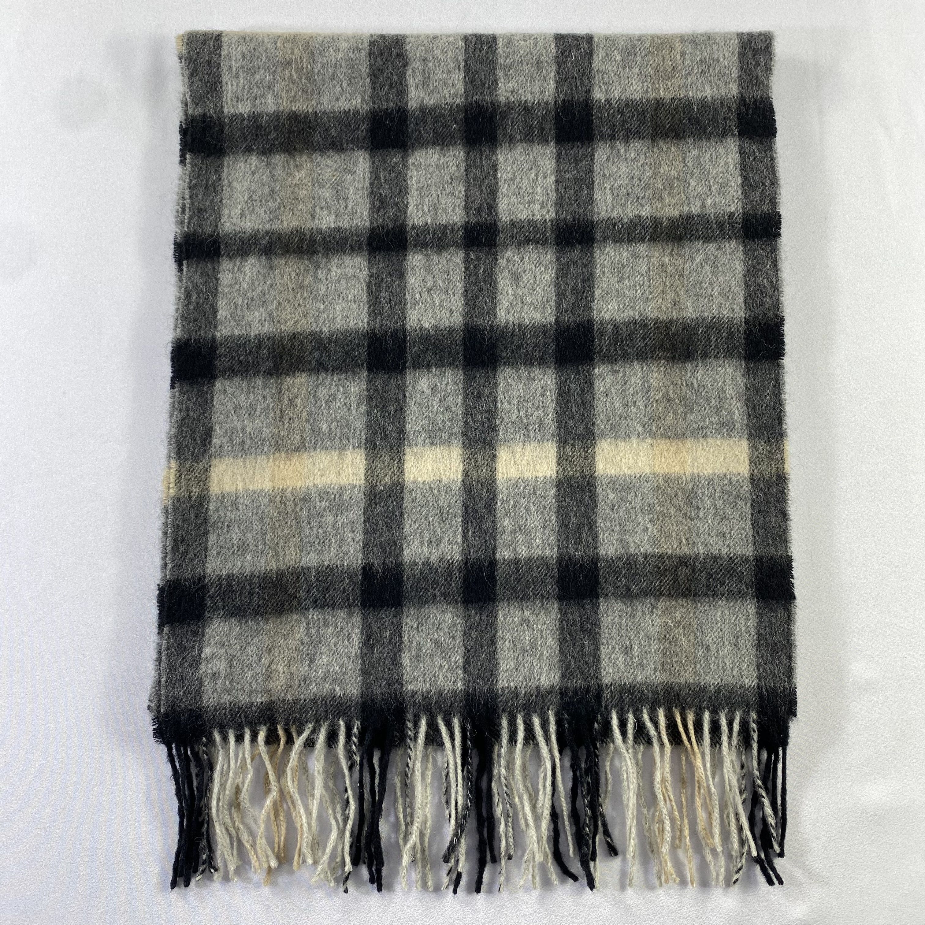 Paul Smith Paul Smith Scarf Plaid Neck Wrap Wool Muffler Size ONE SIZE - 2 Thumbnail