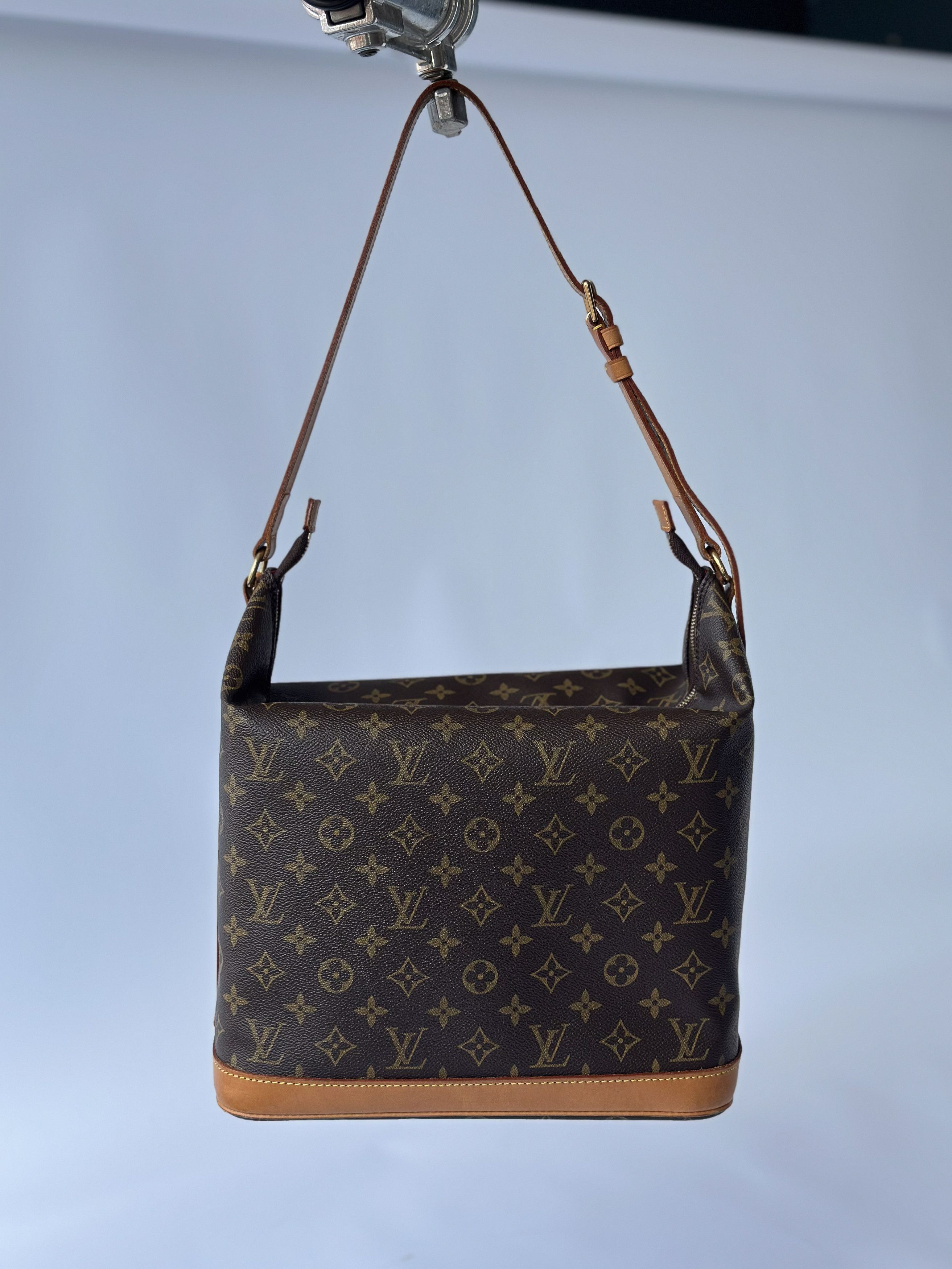Louis Vuitton Amfar Three Vanity Star - 2001 - Design by Sharon Stone - LE Size ONE SIZE - 1 Thumbnail
