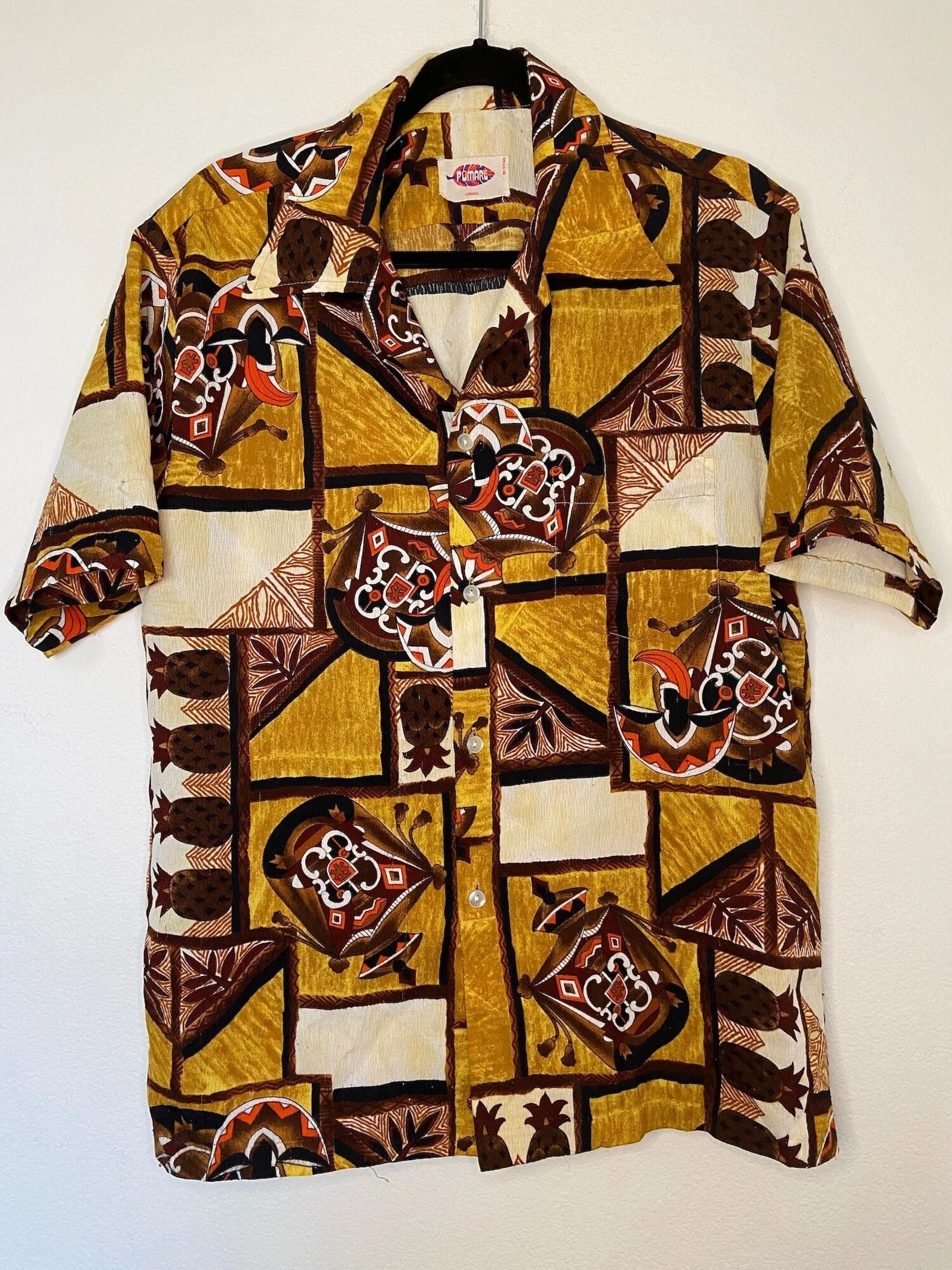 Vintage Pomare Hawaiian Print Button Up Shirt