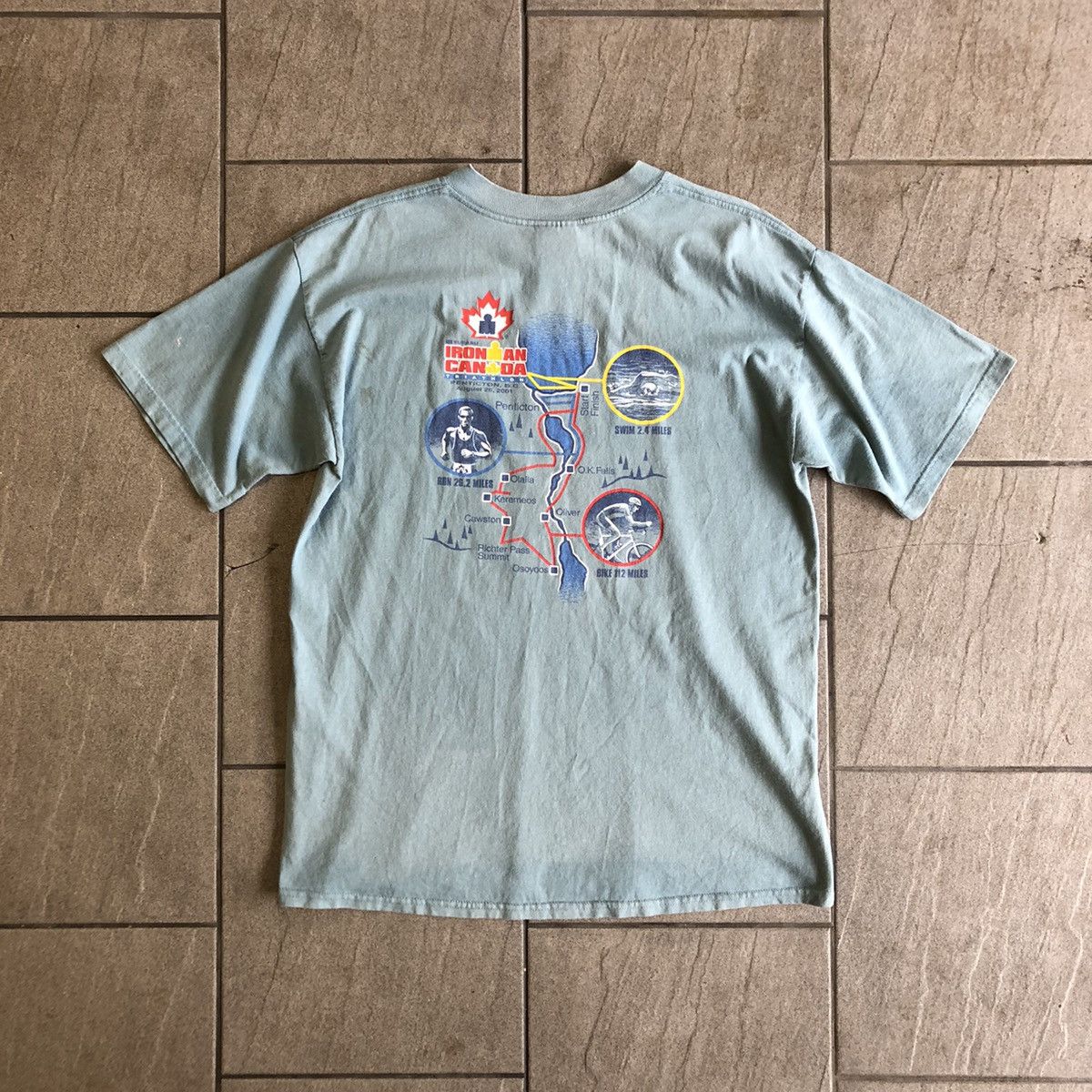 Vintage 1999-2005 Gildan Subaru Iron Man Canada Triathlon t-shirt Size US L / EU 52-54 / 3 - 1 Thumbnail