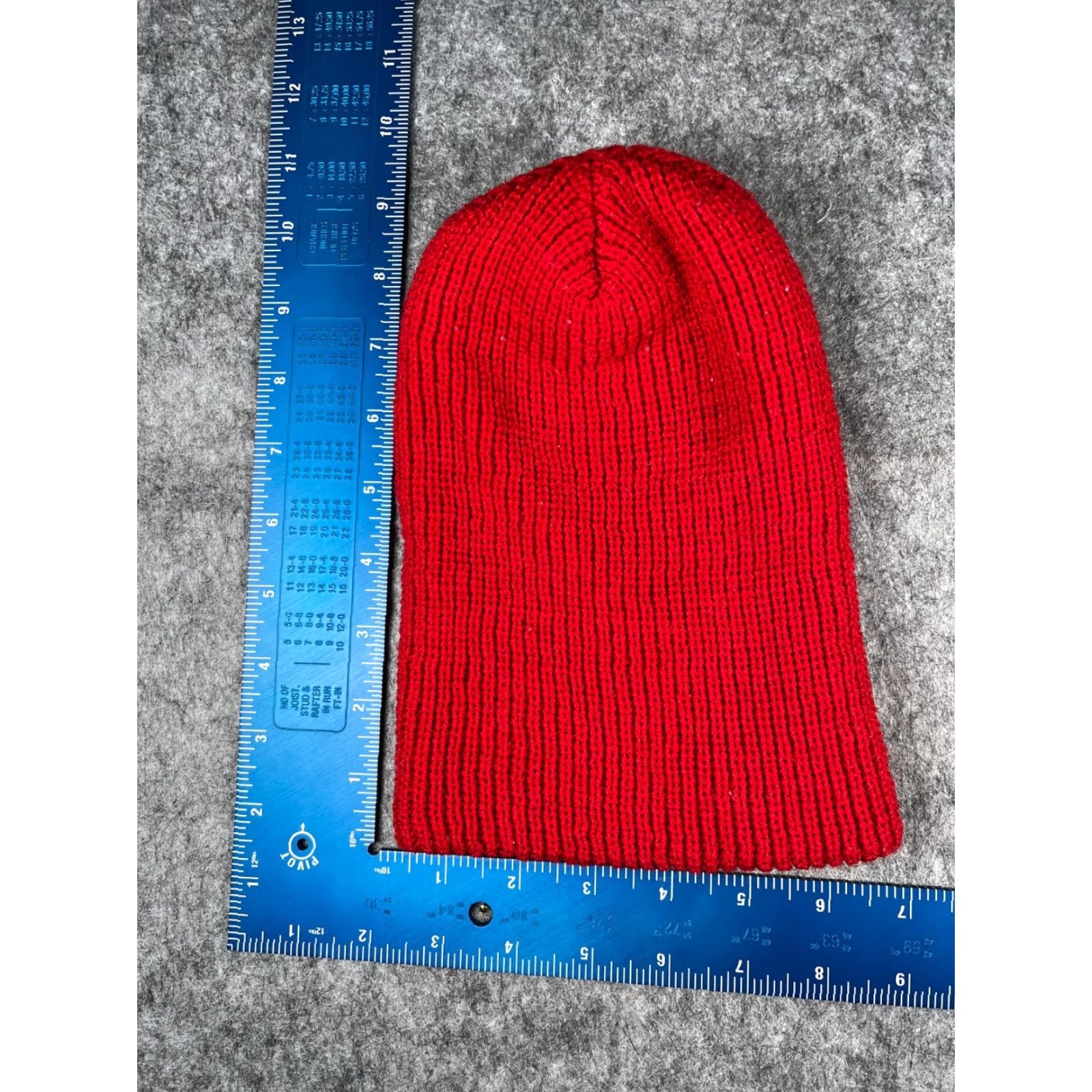 Doublet Beanni e Toque Beanie Hat/Cap Unbranded Adult One Size Red Acrylic Knit Ski Theme Winter Casual Travel Men s Women s Size ONE SIZE - 4 Thumbnail