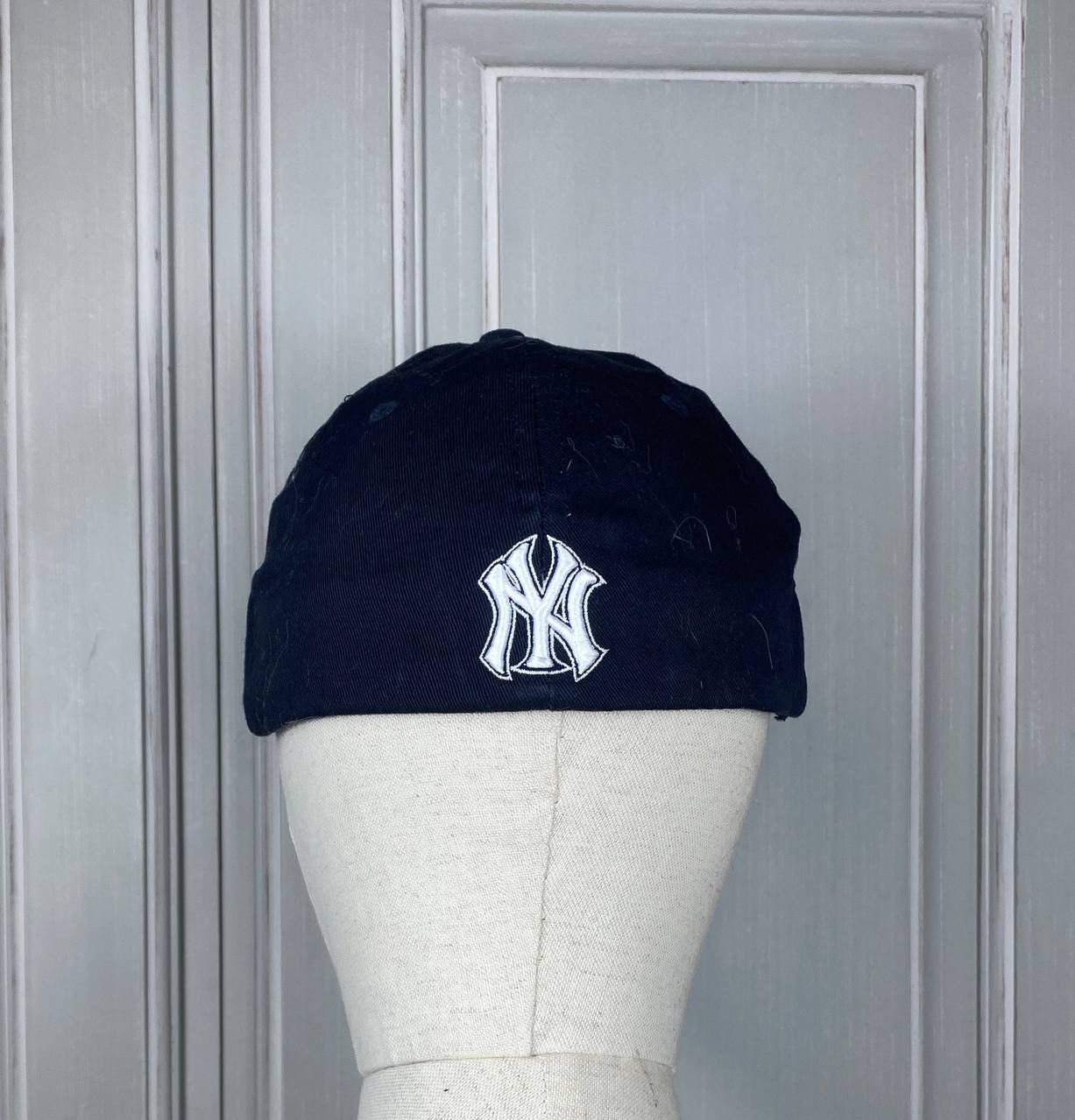 New York Yankees new york yankees cap navy Size ONE SIZE - 3 Thumbnail