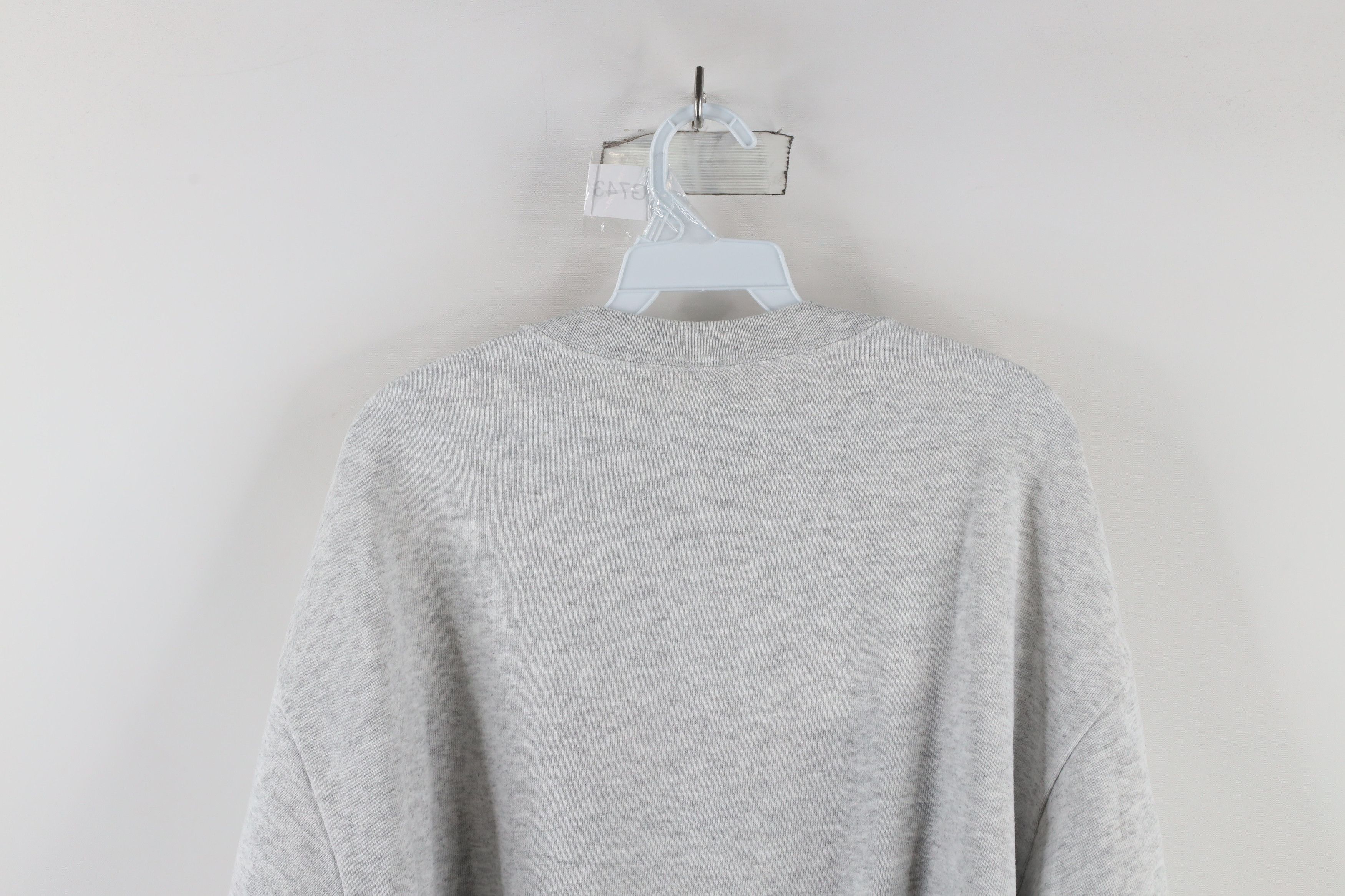 Vintage Vintage 90s Streetwear Out Hawaii Crewneck Sweatshirt USA Size US L / EU 52-54 / 3 - 13 Thumbnail