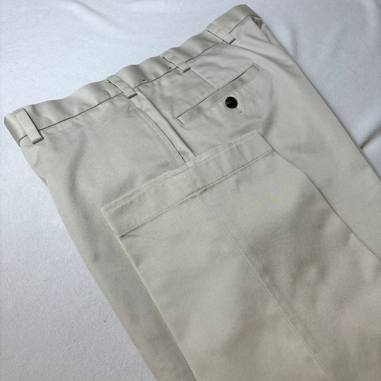Brooks Brothers Brooks Brothers Men's Size 35x32.5 Tan Cream Cotton Flat Fro Size US 35 - 2 Thumbnail