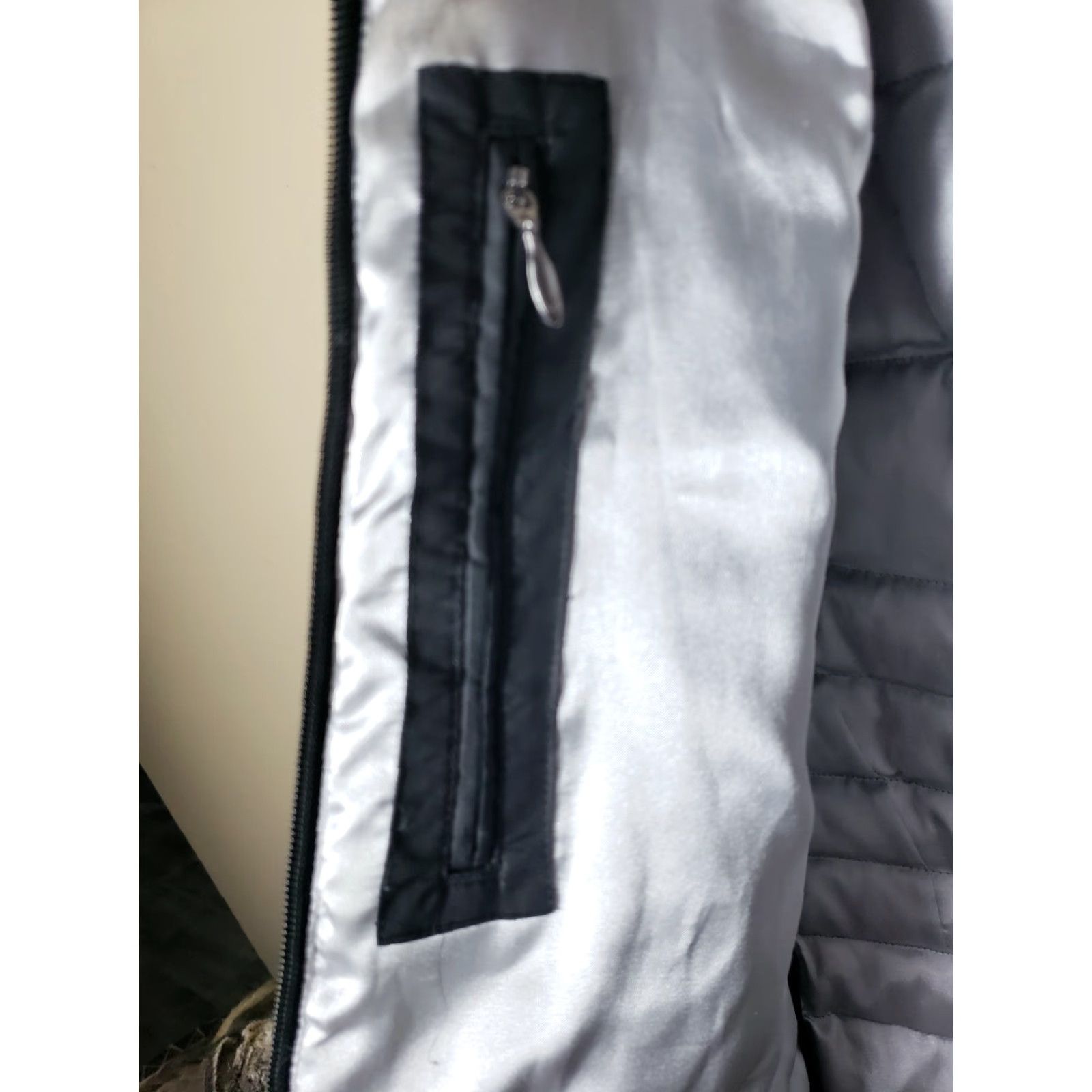 Obermeyer VINTAGE Obermeyer Mid Length Down Quilted Coat-Size XL Womens Coat Quilted Hooded Insulated Black Size XL / US 12-14 / IT 48-50 - 7 Thumbnail