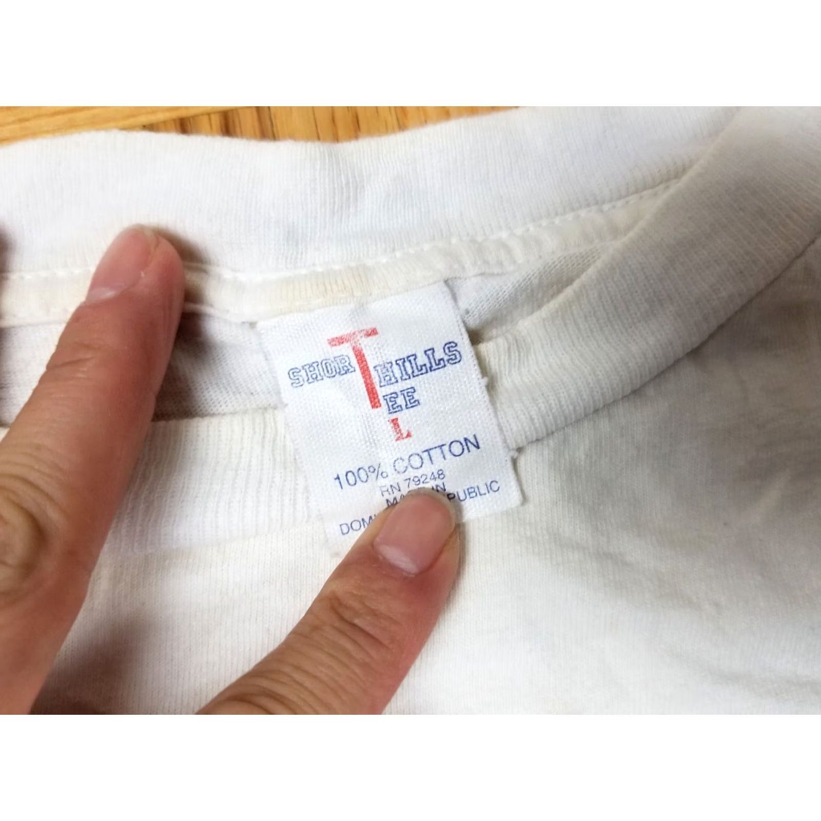 Vintage VINTAGE 90' WHITE COTTON T-SHIRT SZ LARGE 2 SIDE PRINT SINGLE STITCH HORES Size US L / EU 52-54 / 3 - 4 Thumbnail