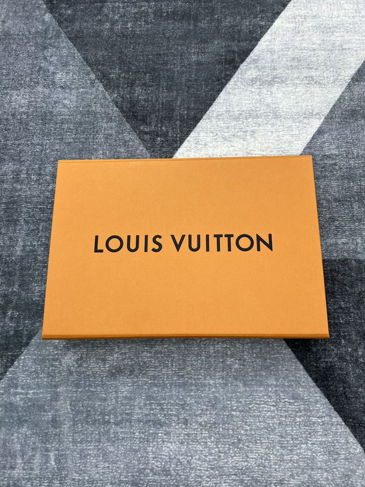 Louis Vuitton Louis Vuitton Pearls Beanie Size ONE SIZE - 7 Thumbnail