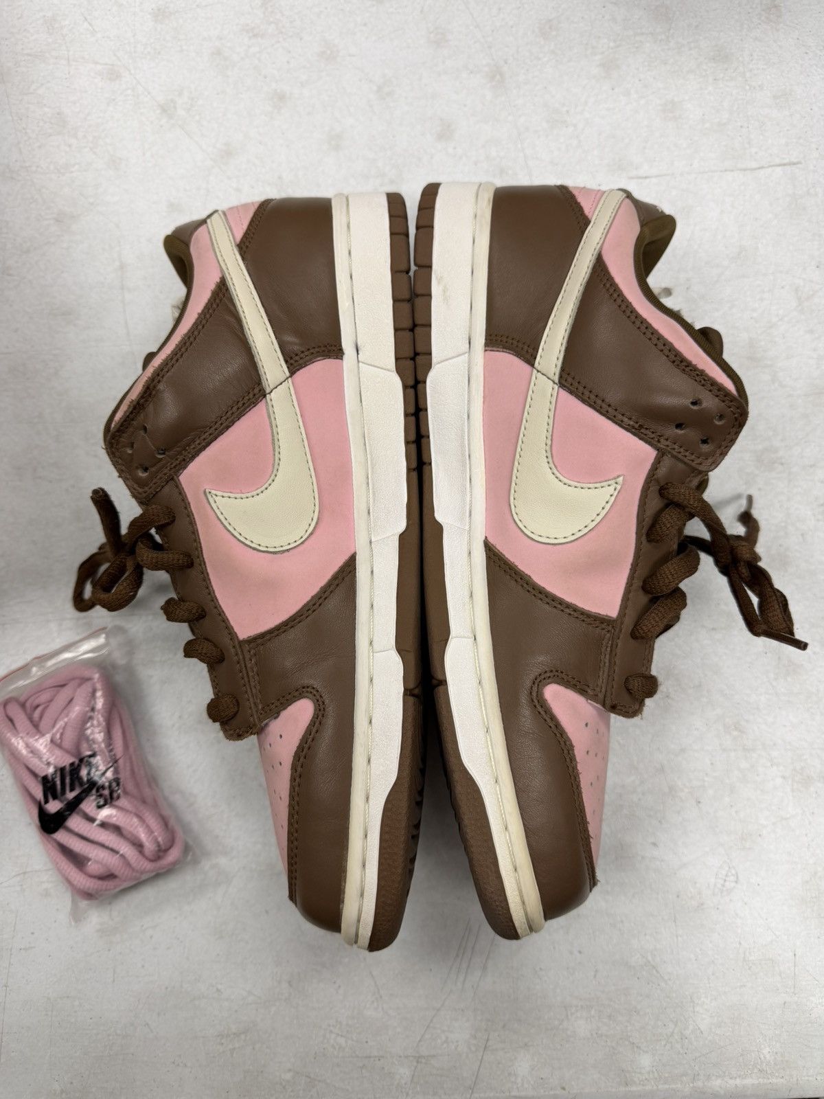 Nike × Stussy Nike SB Dunk Low Stussy Cherry 2005 Size US 11.5 / EU 44-45 - 3 Thumbnail