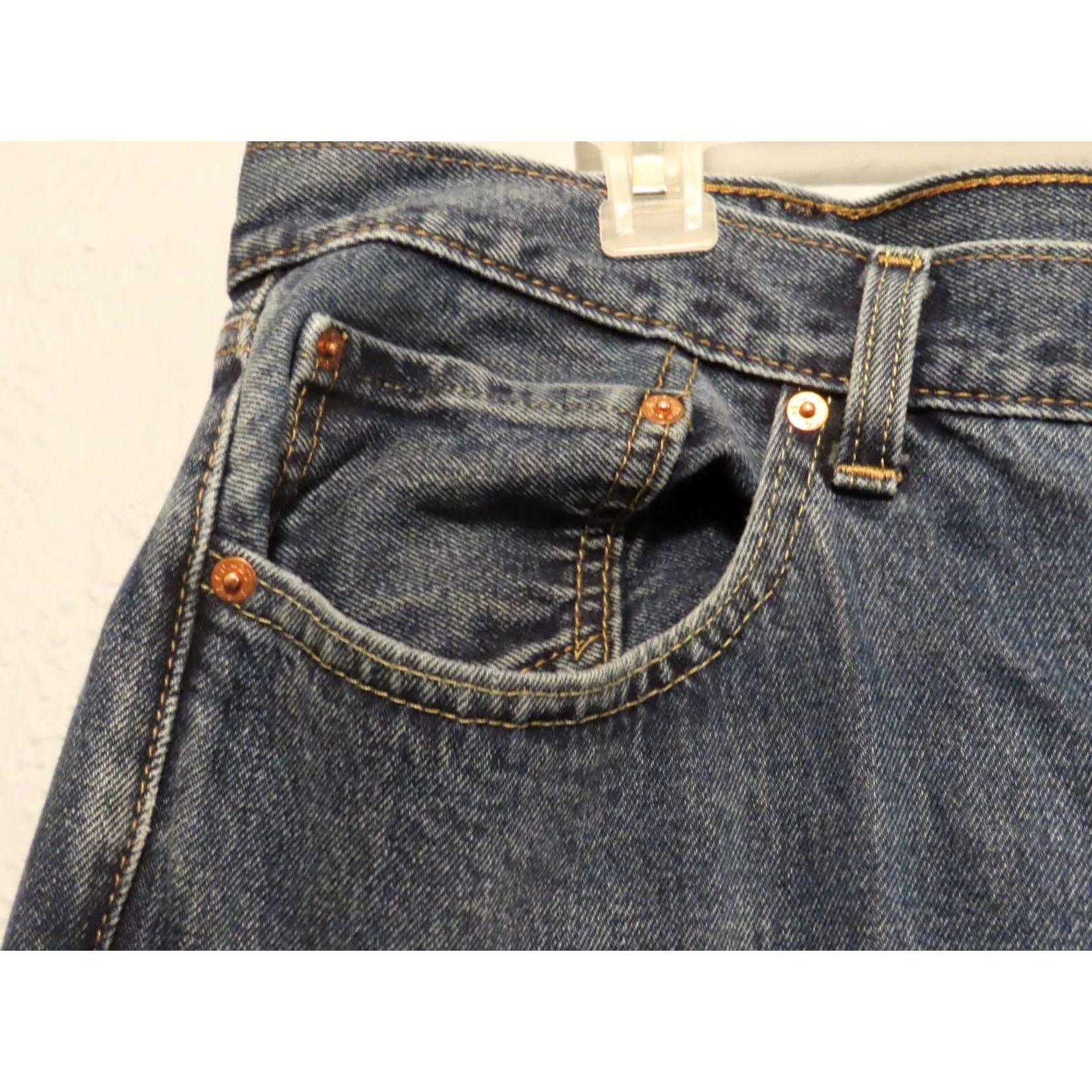 Levi's Levi's 550 Jeans Men's 42x30 Relaxed Fit Blue Denim Straight 5-Pocket Belt Loops Zip Fly Pockets Size US 42 / EU 58 - 5 Thumbnail