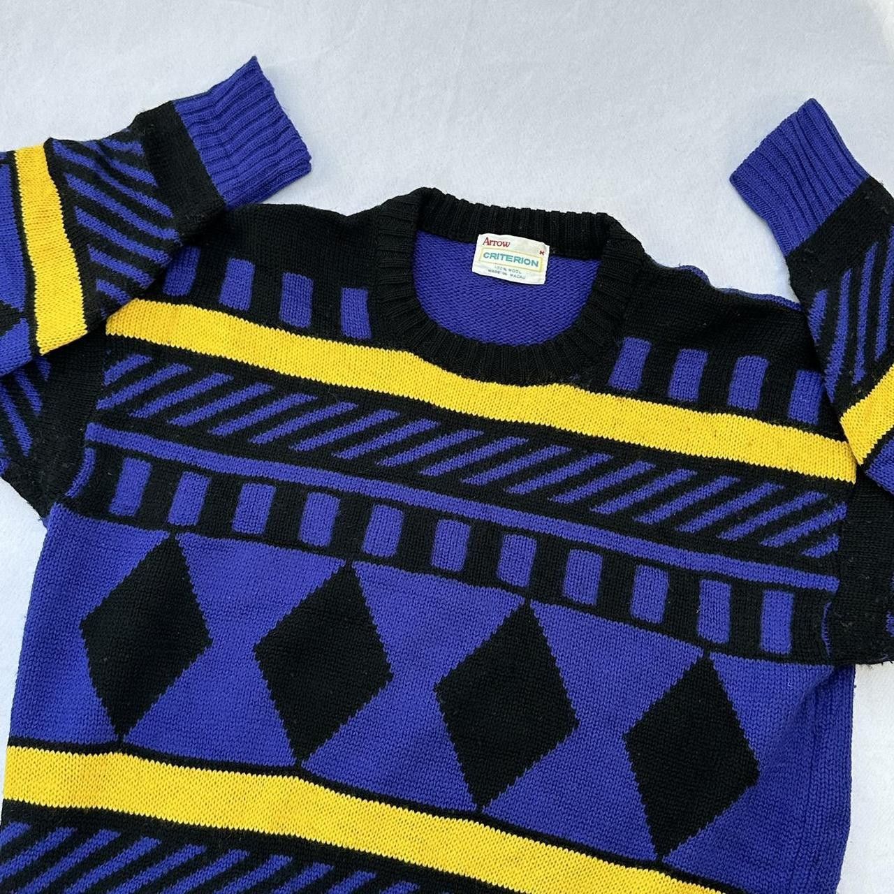 Vintage 100% Wool 80s Vintage Geometric Sweater Preppy School Winter Size US L / EU 52-54 / 3 - 1 Thumbnail