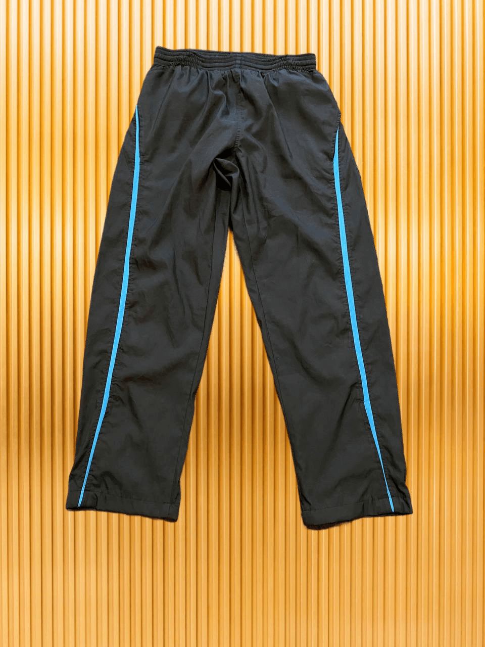 Nike Casual Pants Nike logo Y2K Vintage Size US 32 / EU 48 - 1 Thumbnail