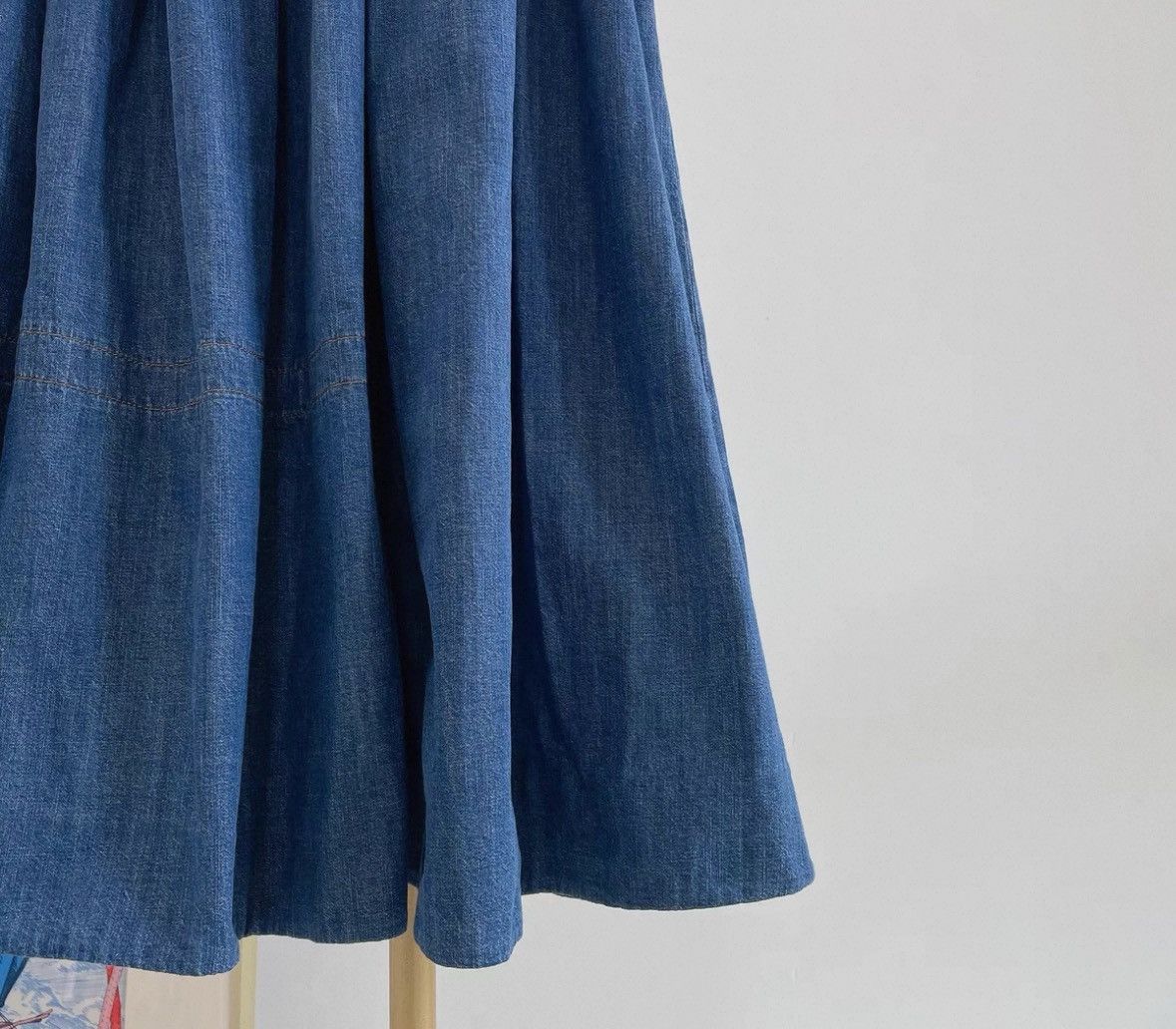 Prada Prada Blue Belted Pleated Denim Skirt-2506 Size 25" / US 0 / IT 36 - 3 Thumbnail