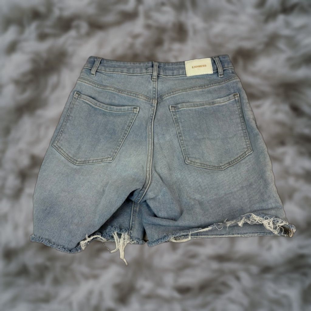 Express Express Women’s 6 Denim Mom Jean Shorts Blue 6 Inseam Raw Hem Fringe 5-Pocket Zip Front Relaxed Fit Casual Summer Spring Size 28" / US 6 / IT 42 - 1 Thumbnail