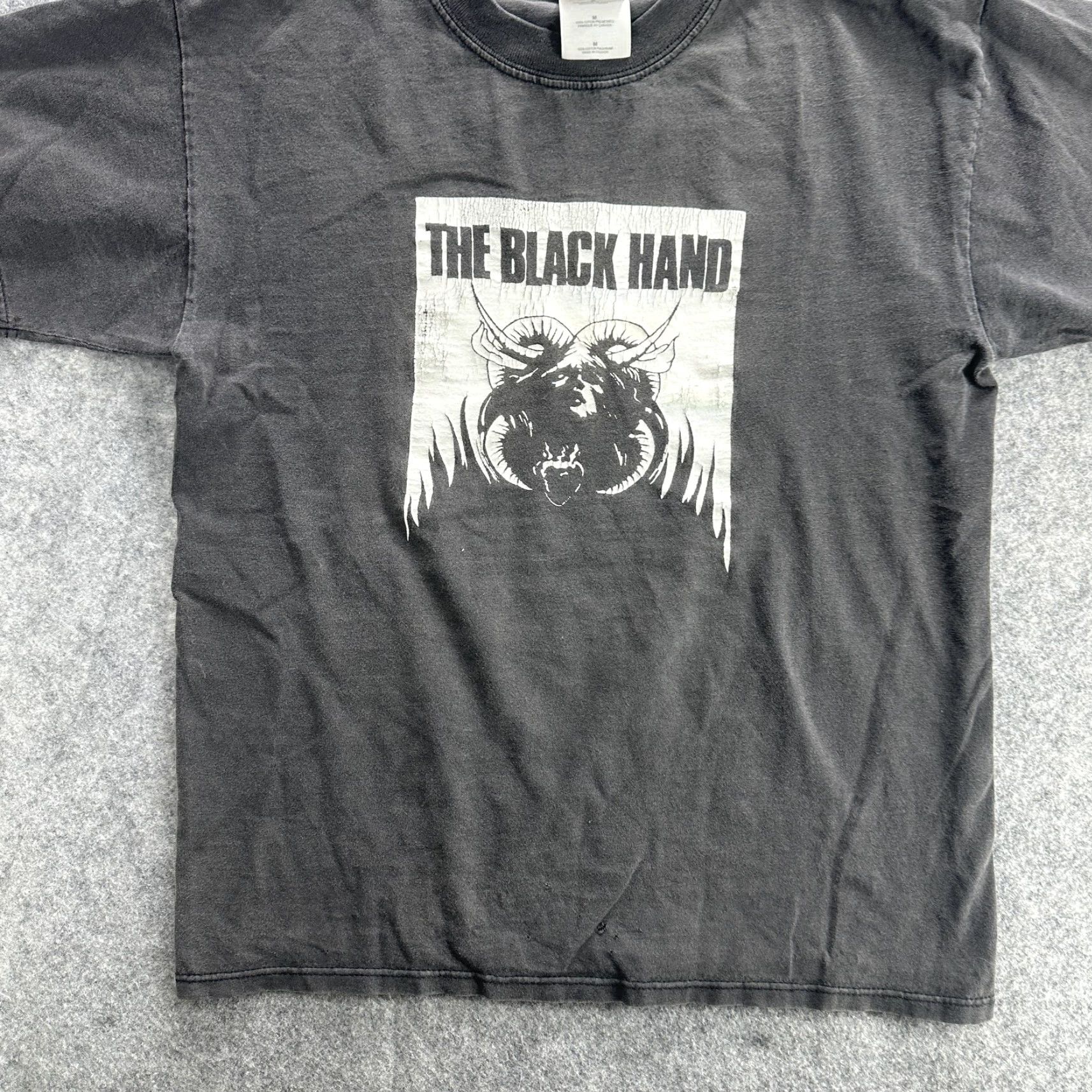 Gildan The Black Hand Shirt Mens Medium Black Graphic Tee Gildan Ultra Cotton Heavyweight Size US M / EU 48-50 / 2 - 3 Thumbnail