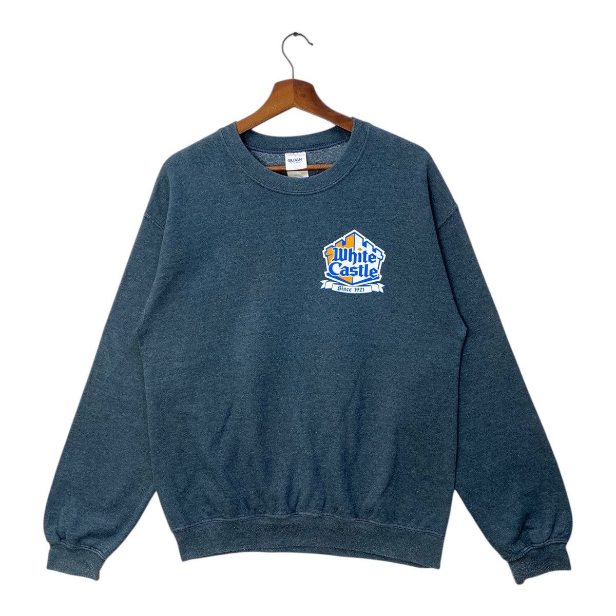 Gildan Vintage Gildan White Castle Sweatshirt Big Logo Crewneck Size US M / EU 48-50 / 2 - 1 Thumbnail