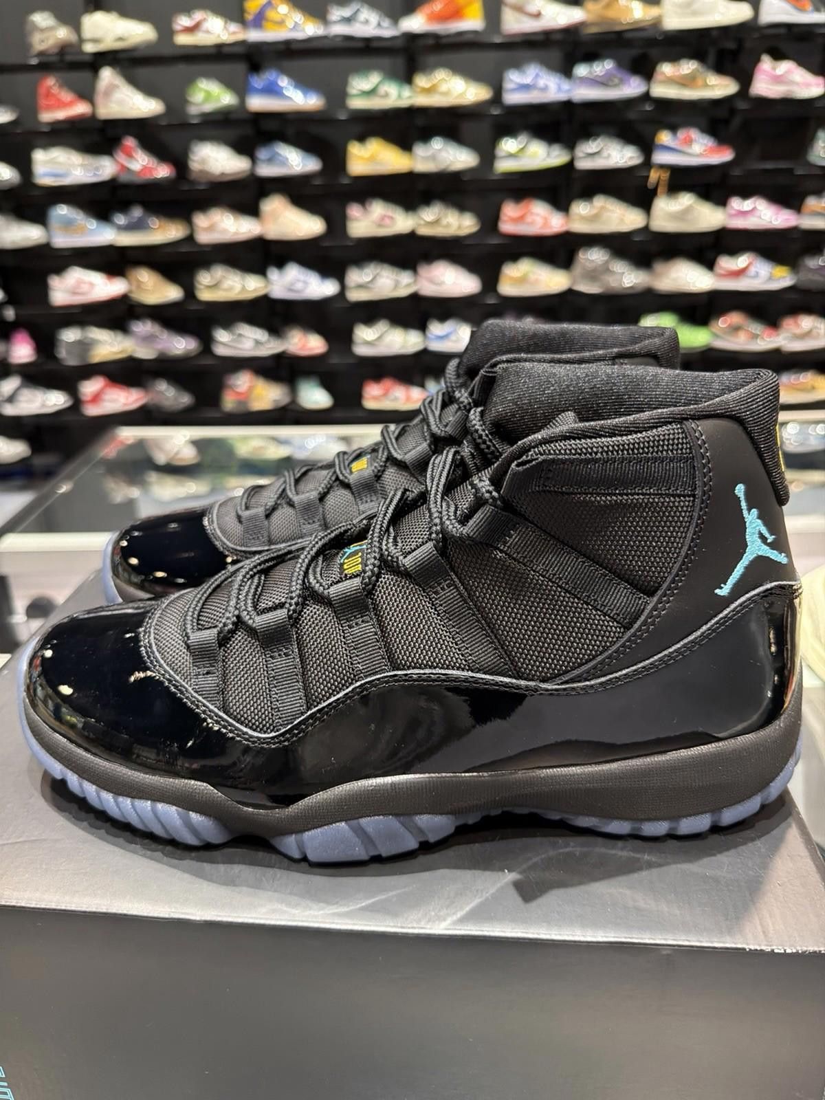 Jordan Brand Air Jordan Retro 11 Gamma Blue Size (11) 2025 CT8012-047 Size US 11 / EU 44 - 3 Thumbnail