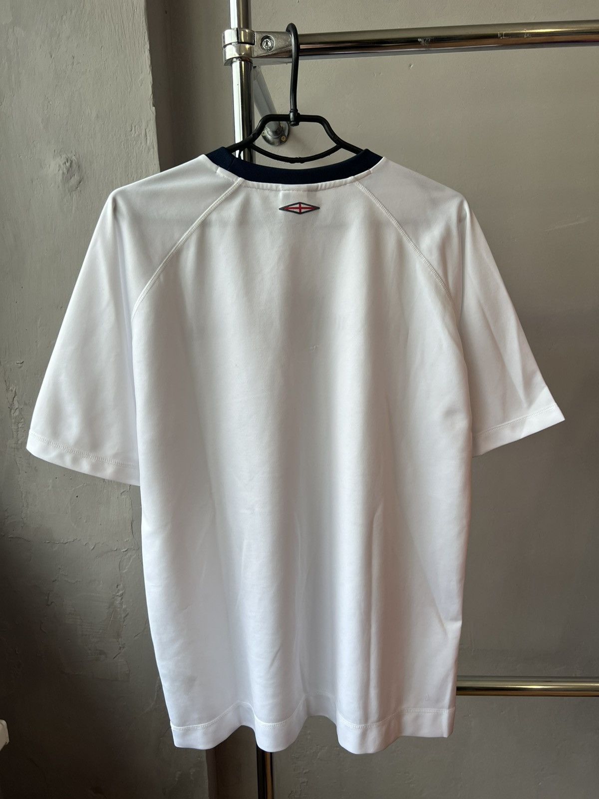 Umbro 2000/01 ENGLAND NATIONAL TRAIN SOCCER JERSEY FOOTBALL SHIRT Size US L / EU 52-54 / 3 - 14 Thumbnail