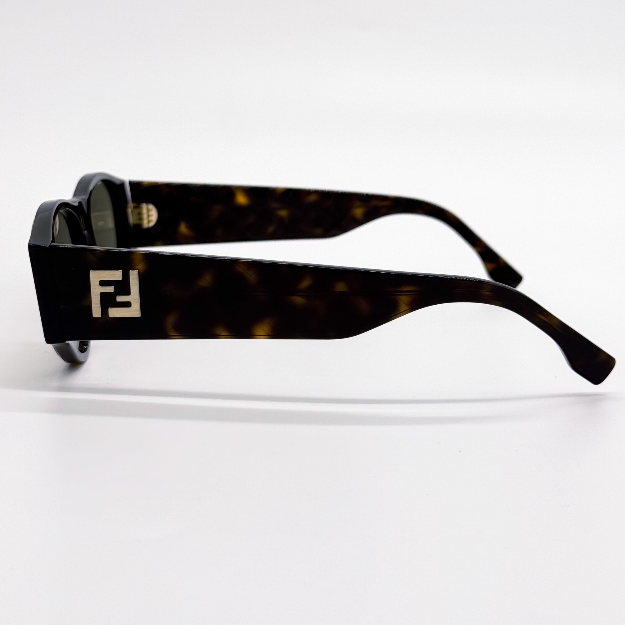 Fendi NEW FE40158I 52E FENDI WOMEN SUNGLASSES HAVANA GREY EYEWEAR Size ONE SIZE - 6 Thumbnail