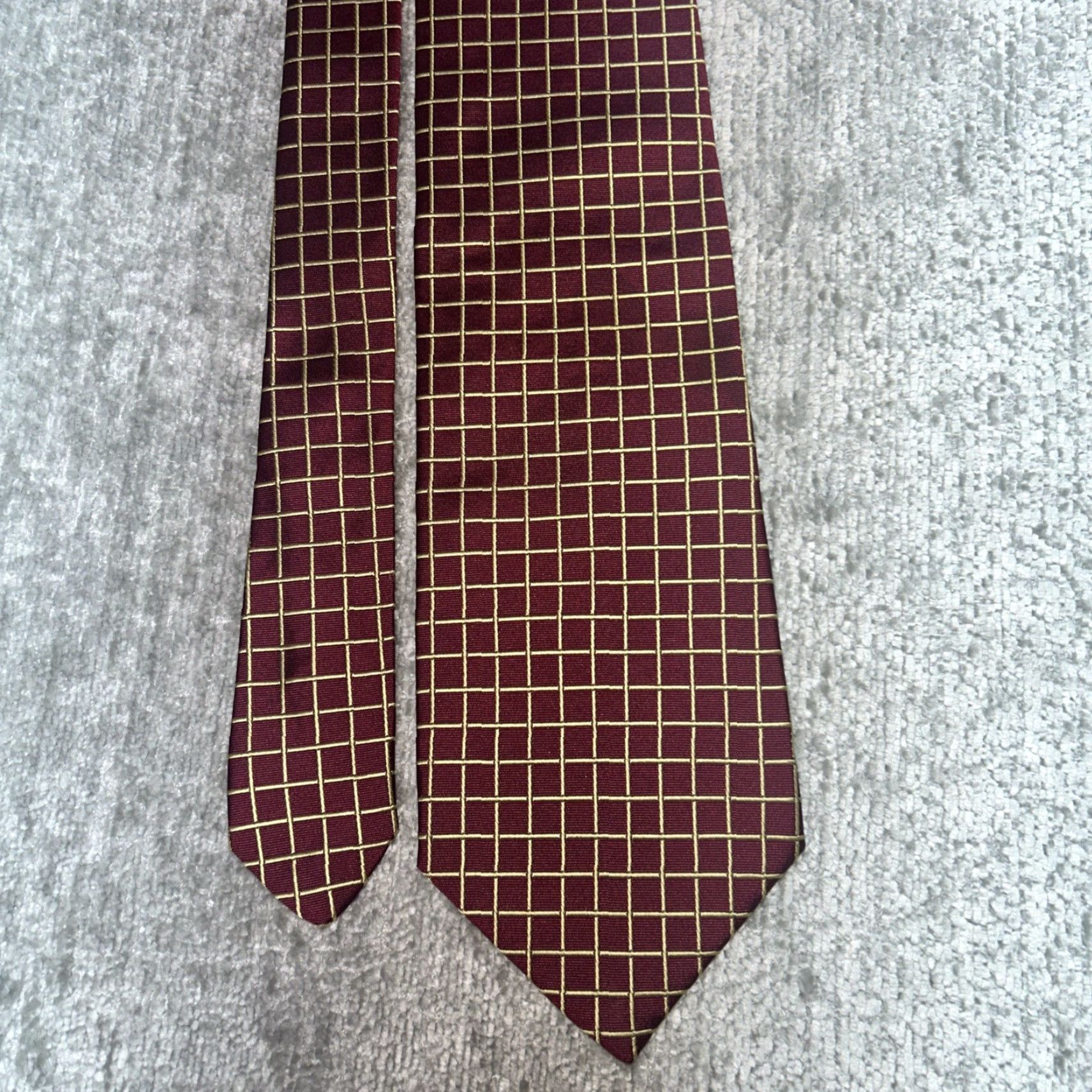 Brooks Brothers Brooks Brothers Makers Maroon Gold Check Silk Neck Tie USA 57 X 3.5 Men Tie One Size Red Silk Logo Vintage No Size ONE SIZE - 6 Thumbnail