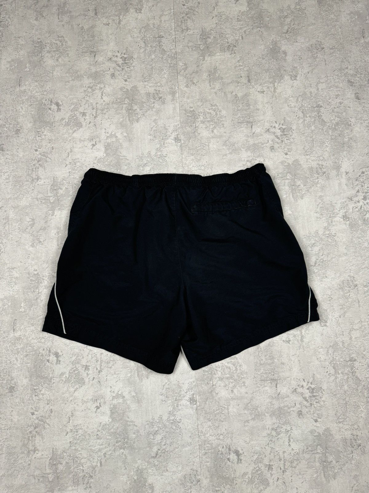 Nike Vintage Nike Y2K Shorts Size XL Size US 37 - 6 Thumbnail