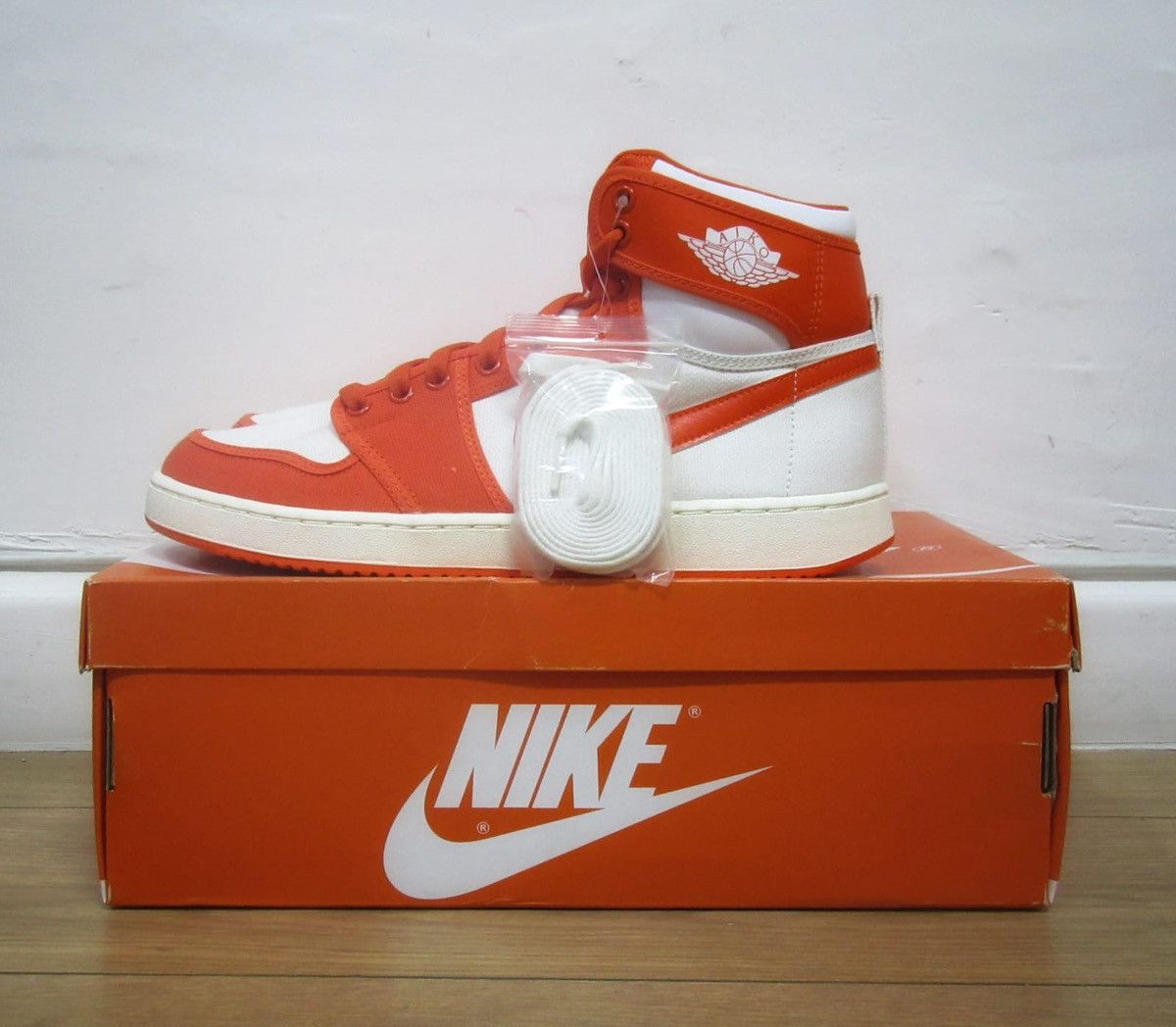 Jordan Brand Air Jordan 1 Retro AJKO Syracuse size EU 43-US 9.5 Size US 9.5 / EU 42-43 - 2 Thumbnail