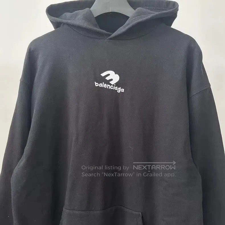 Balenciaga Balenciaga Front and back graffiti letter logo hoodie Size US XS / EU 42 / 0 - 3 Thumbnail