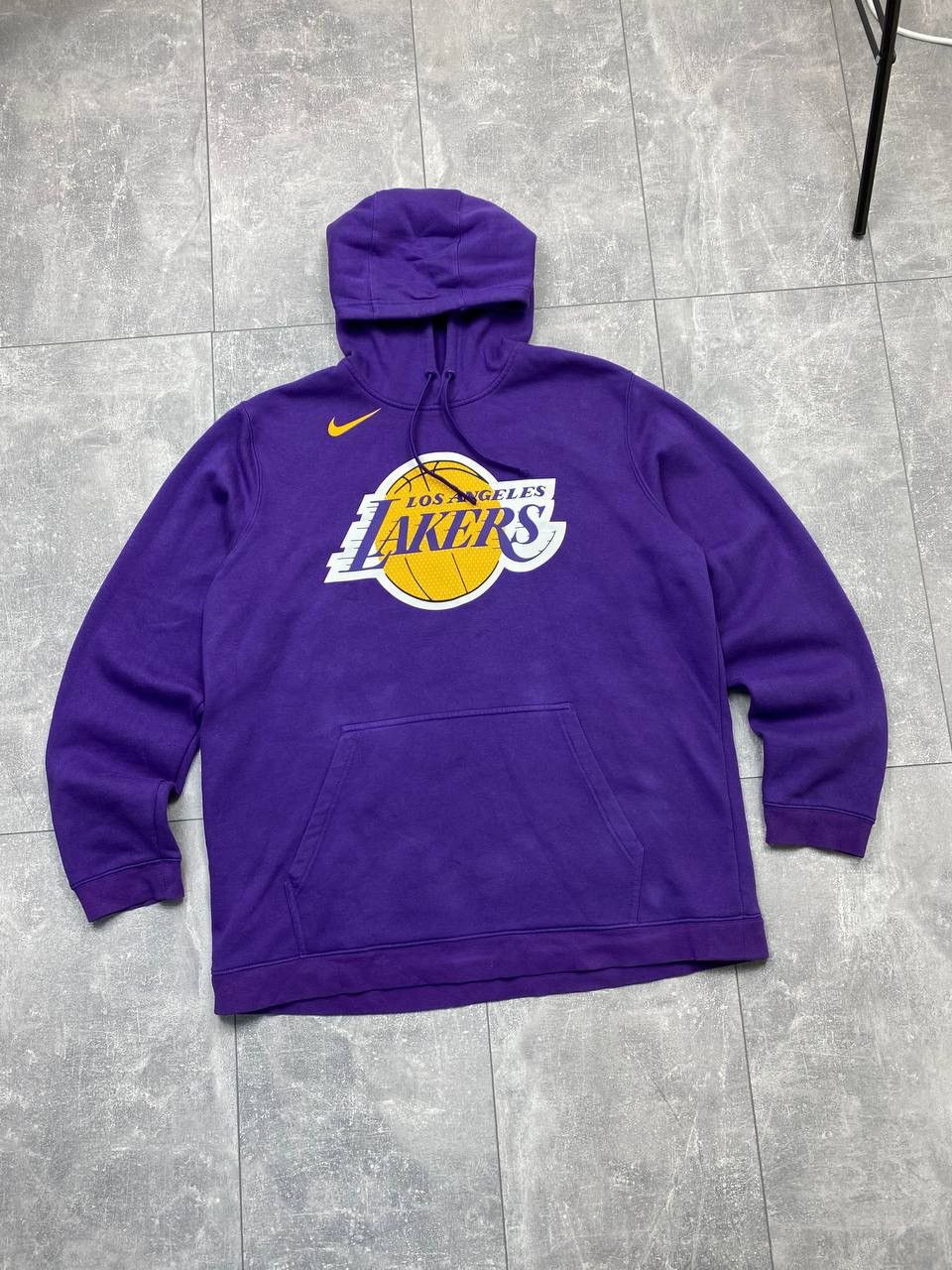 NBA Los Angeles Lakers Nike Hoodie Size US XXL / EU 58 / 5 - 2 Thumbnail