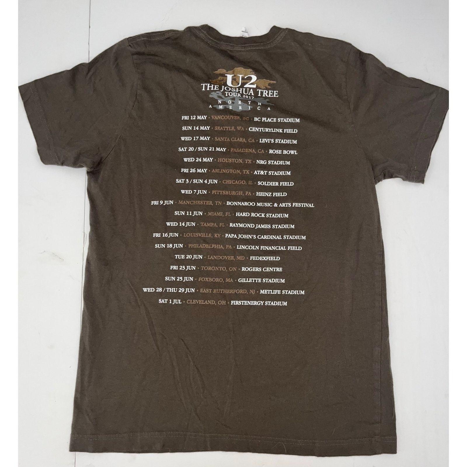Canvas U2 the Joshua tree tour 2017 rock band shirt olive gold Size US M / EU 48-50 / 2 - 3 Thumbnail