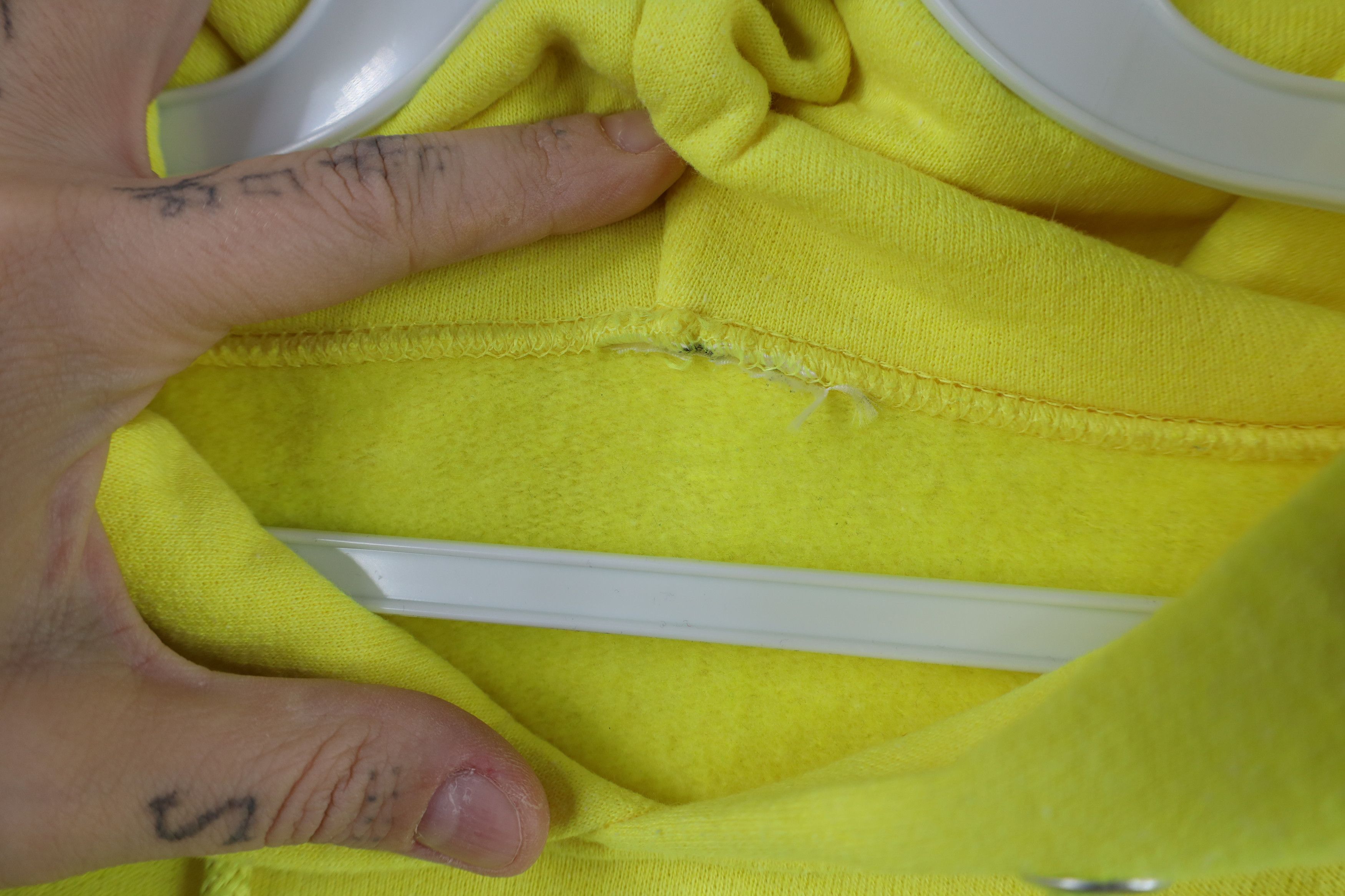 Vintage Vintage 90s Streetwear Hoodie Sweatshirt Electric Volt Size US L / EU 52-54 / 3 - 8 Thumbnail
