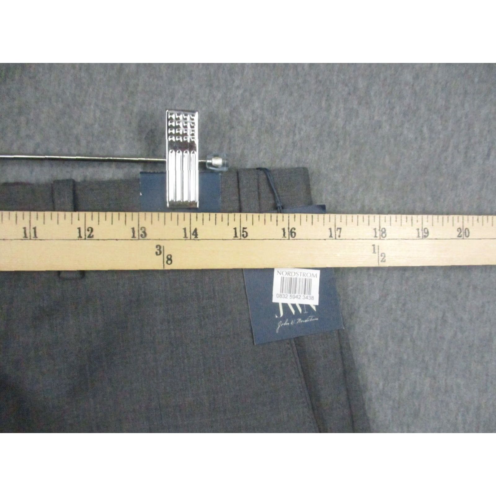 Nordstrom VINTAGE John W. Nordstrom Dress Pants Men 32 R Gray Wool Traditional NWT Fil Flat Front Straight 34 In Inseam Mens Regular Dress Pants Size US 32 / EU 48 - 5 Thumbnail