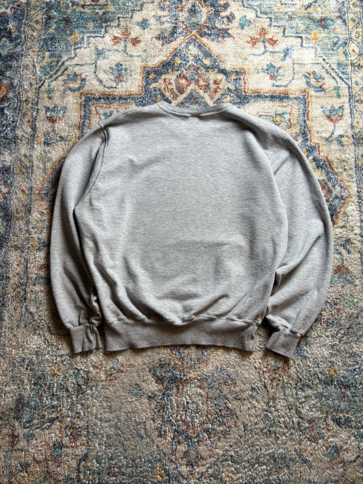 Champion Vintage Champion Logo Crewneck Large Size US L / EU 52-54 / 3 - 2 Thumbnail
