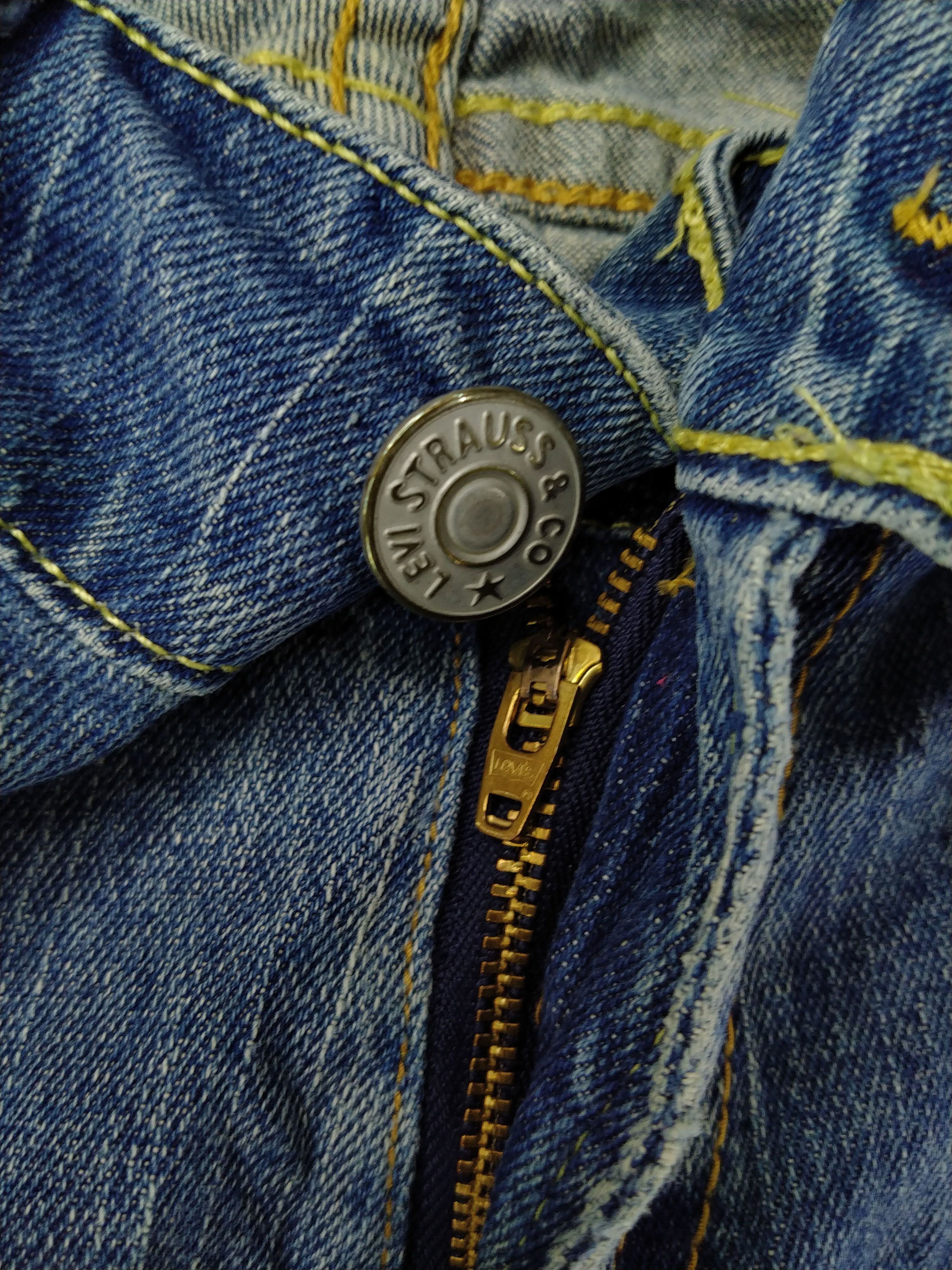 Vintage Blue Vintage Levi's 542 Low Flare Denim 39x31.5 -JN482 Size US 39 - 8 Thumbnail
