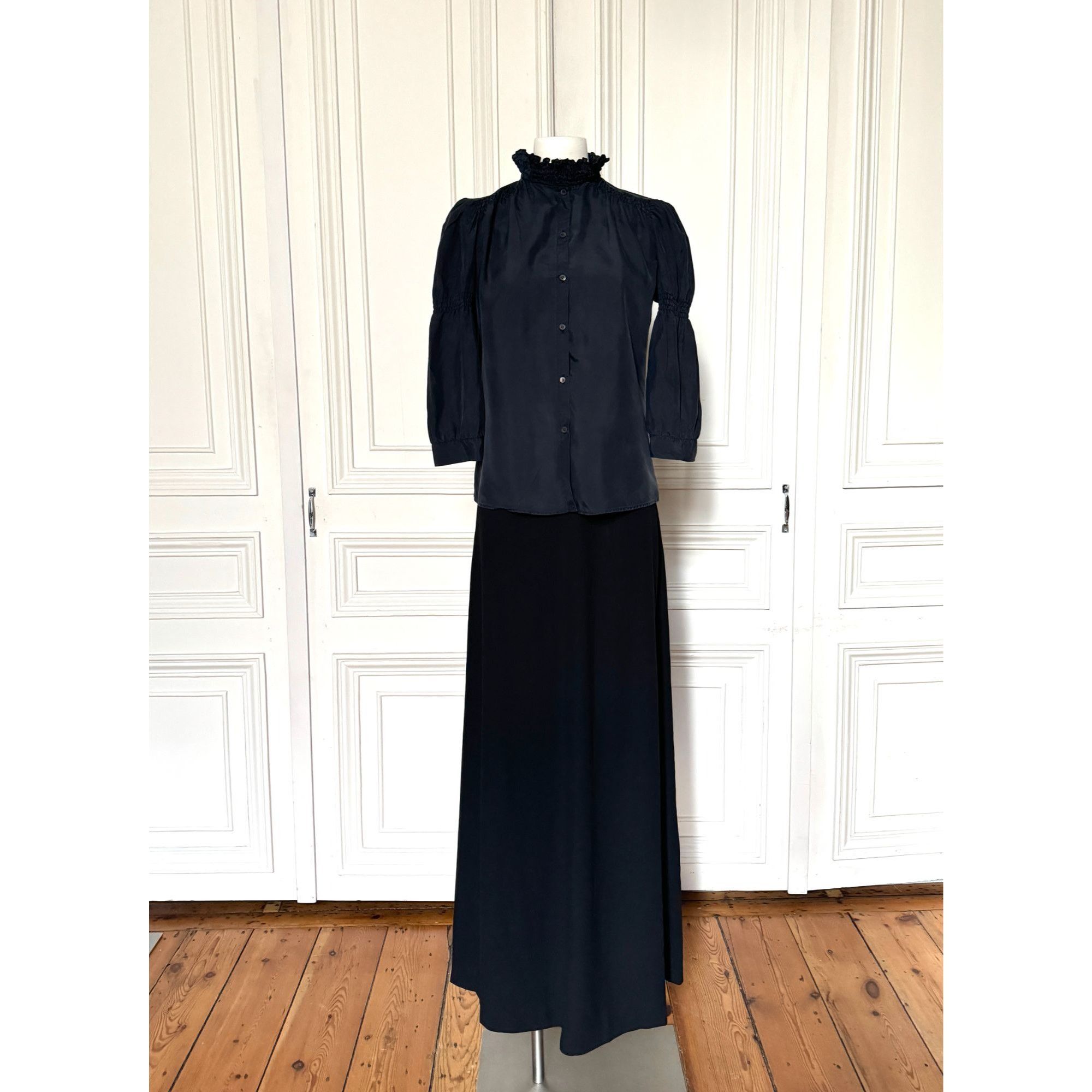 Miu Miu Black Silk Blouse Size M / US 6-8 / IT 42-44 - 1 Thumbnail