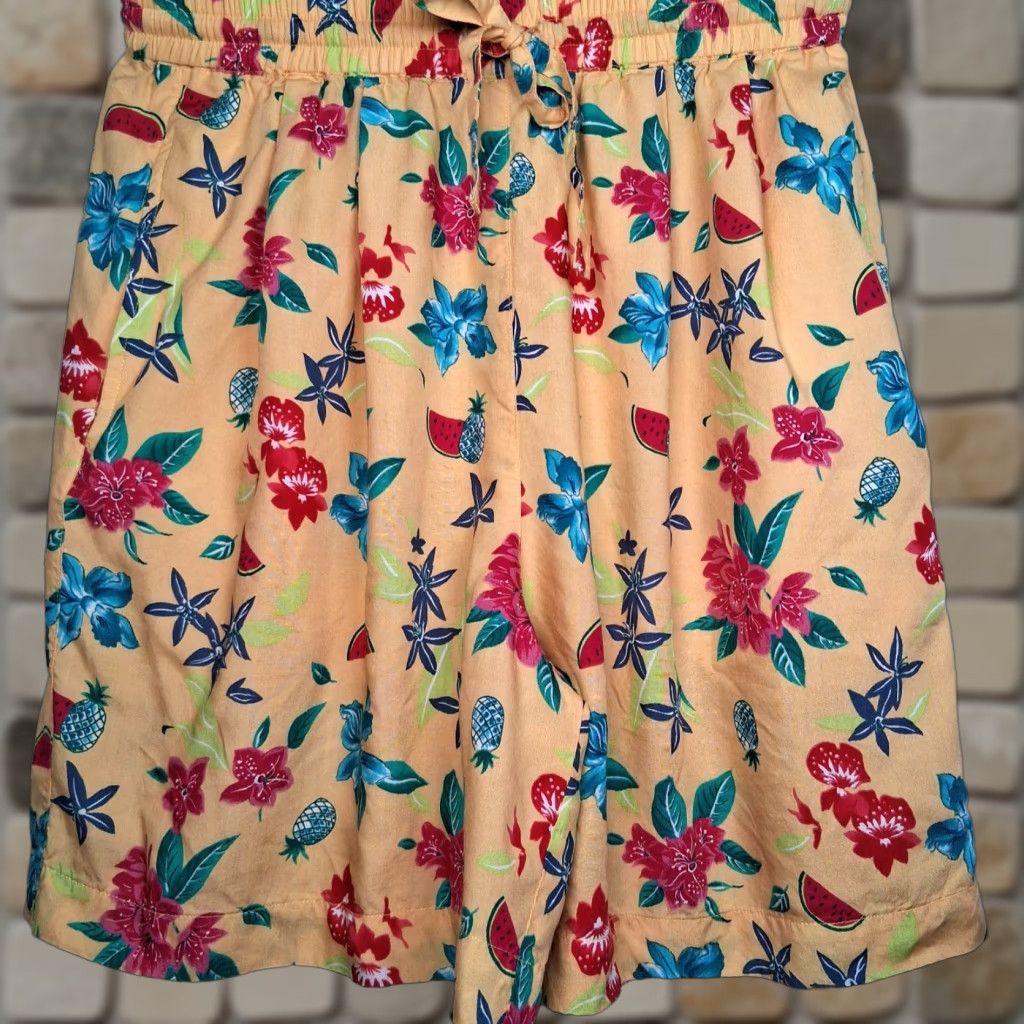 Vintage VINTAGE Liz Sport Rayon Shorts Women's M Yellow Floral Pineapple 90s Tropical Beachy Summer Linen? Size 32" / US 10 / IT 46 - 1 Thumbnail