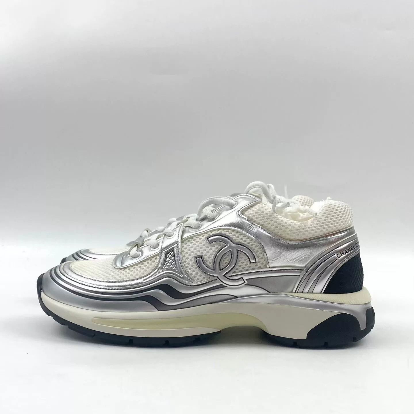 Chanel Chanel Size 39 Silver Women's Shoes Size US 8 / IT 38 - 1 Thumbnail