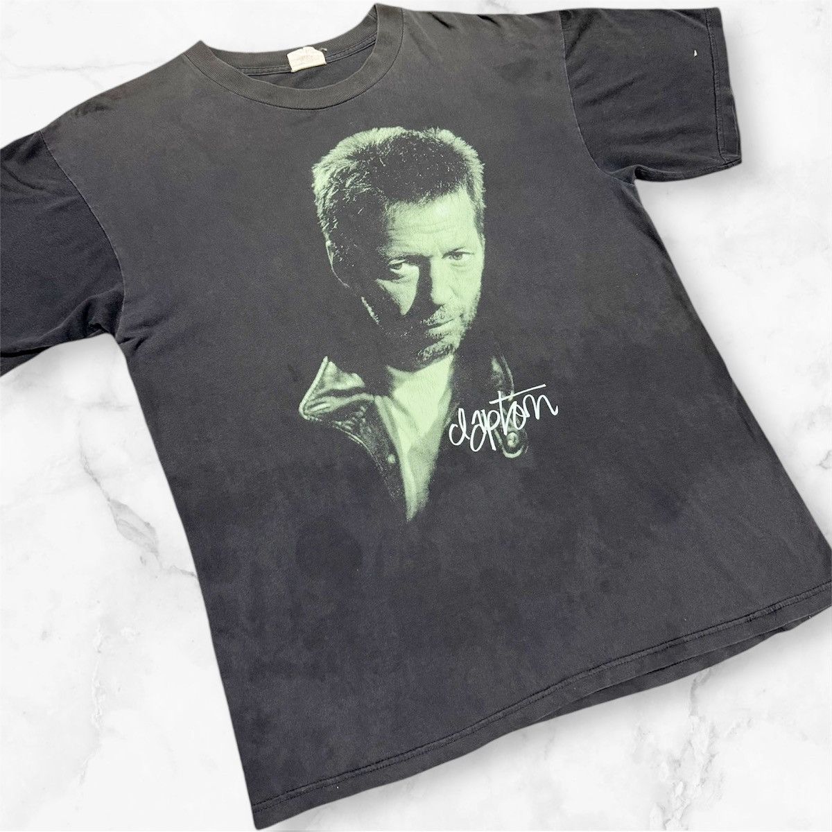 Band Tees × Fadeless × Vintage Vintage 1997 Eric Clapton Japan Tour Fadeless Tees Size US L / EU 52-54 / 3 - 3 Thumbnail