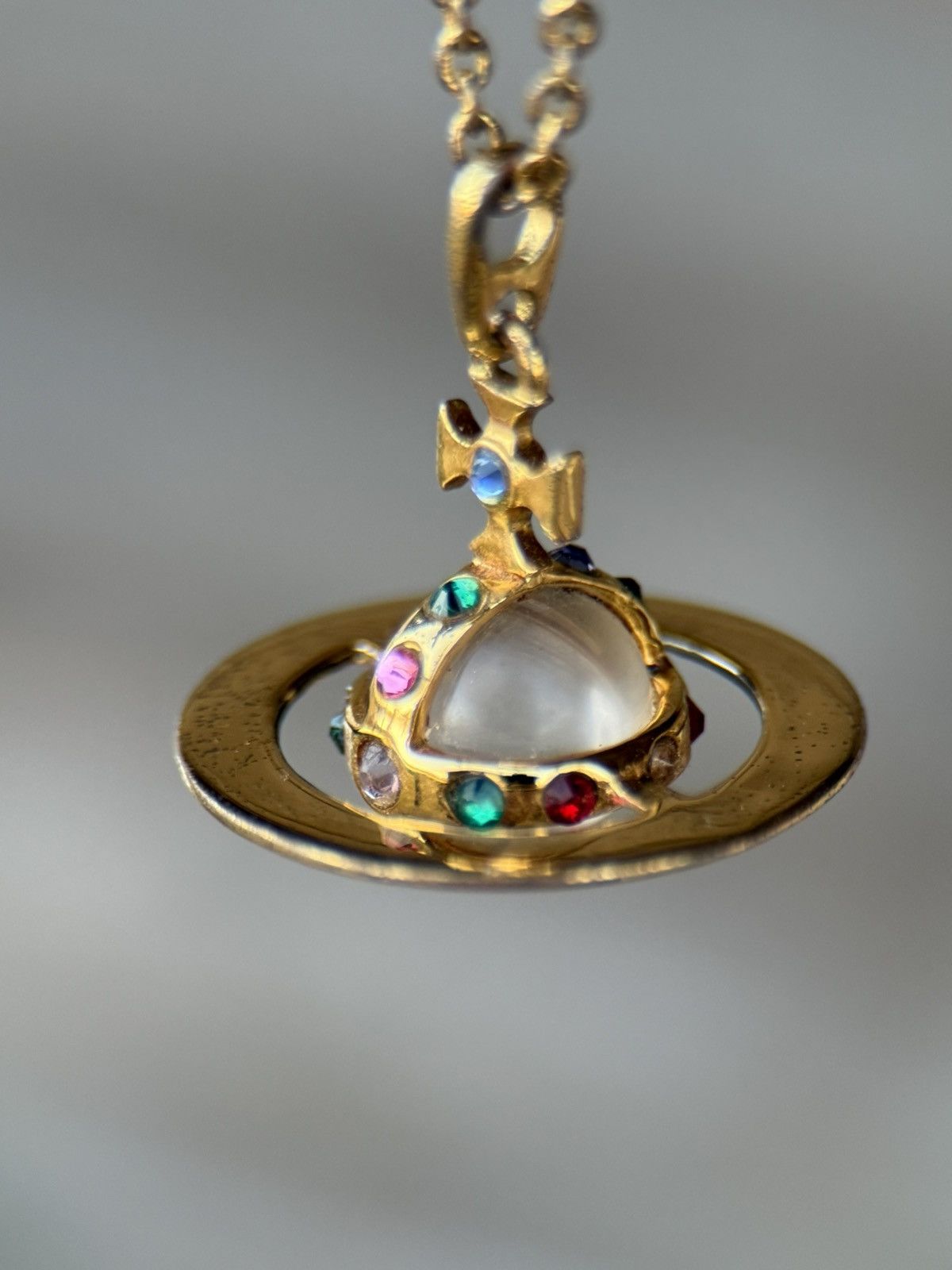 Vivienne Westwood Vintage Vivienne Westwood Tiny Lucite Orb Necklace Gold Size ONE SIZE - 3 Thumbnail