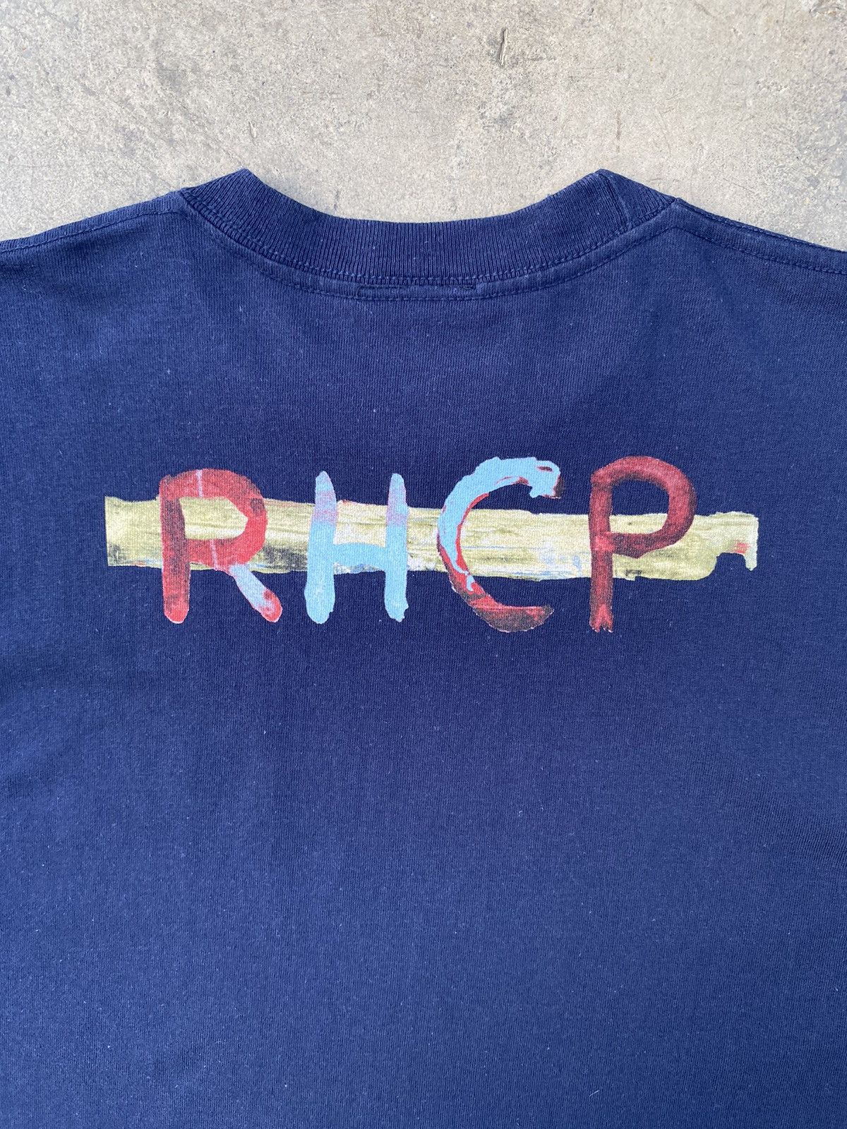 Band Tees Sick🔥Rare Vintage Red Hot Chili Peppers Band Tess Size US M / EU 48-50 / 2 - 4 Thumbnail