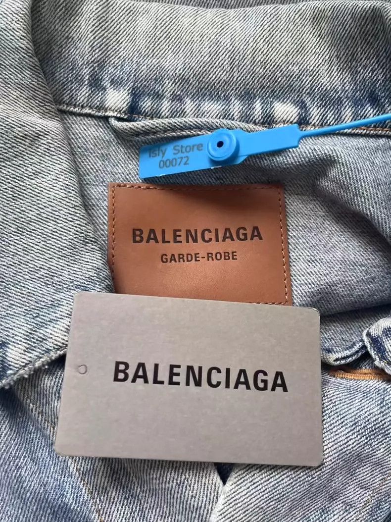 Other Balenciaga size 32 Solid button pocket long-sleeve denim j Size S / US 4 / IT 40 - 4 Thumbnail