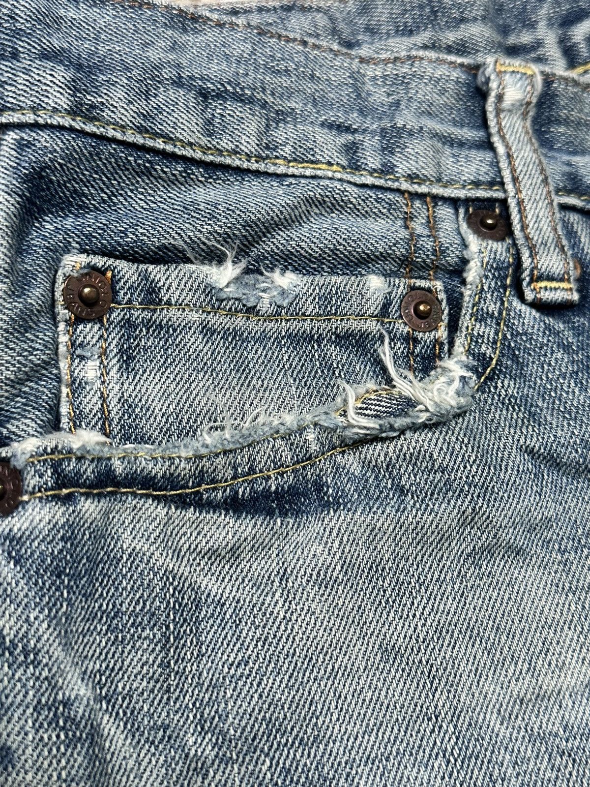 Uniqlo Uniqlo Vintage Distressed With Patches & Baggy Loose Faded Size US 33 - 8 Thumbnail