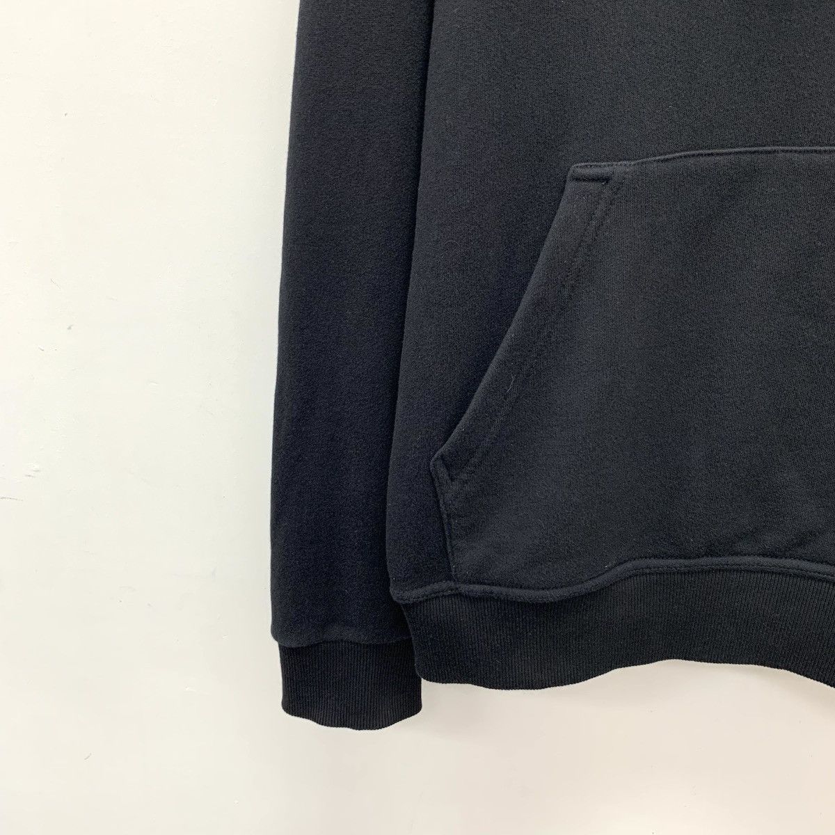 Burberry Burberry Black Logo Embroidered Hooded Sweatshirt K26WX Size US S / EU 44-46 / 1 - 4 Thumbnail