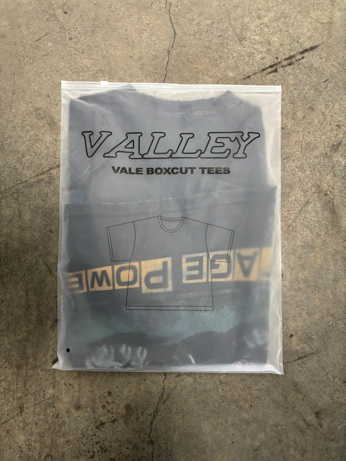 Vale Vale Lives Forever Big Stage T-Shirt Size US M / EU 48-50 / 2 - 8 Thumbnail