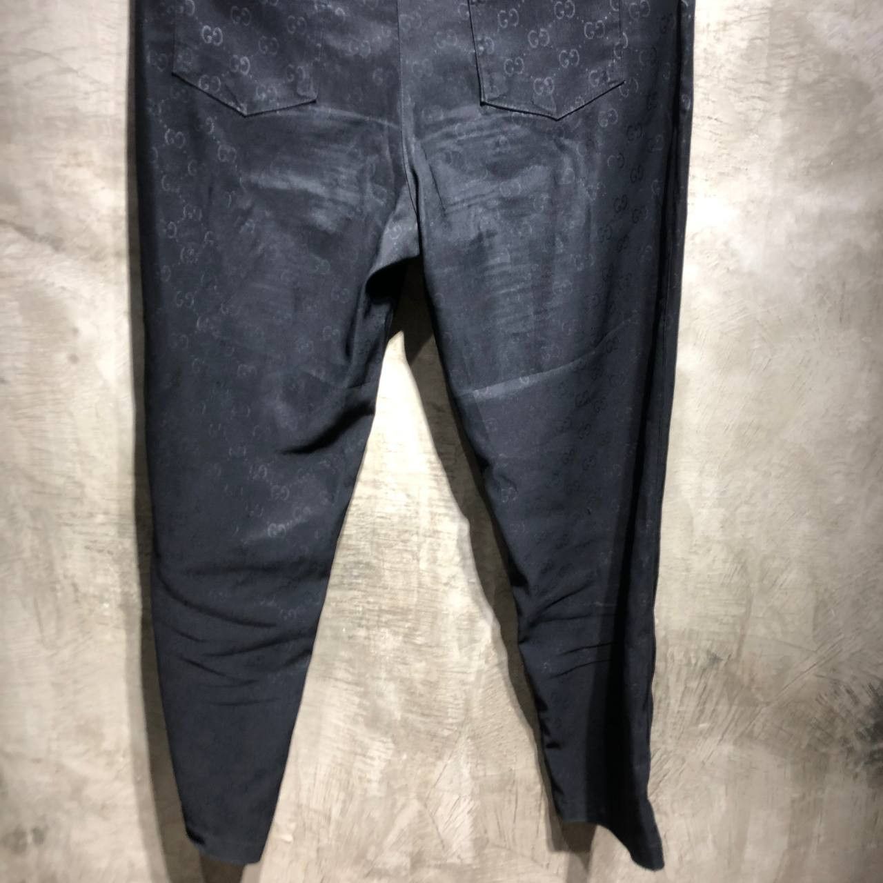 Gucci Gucci GG monogram all over print trousers Size US 32 / EU 48 - 2 Thumbnail