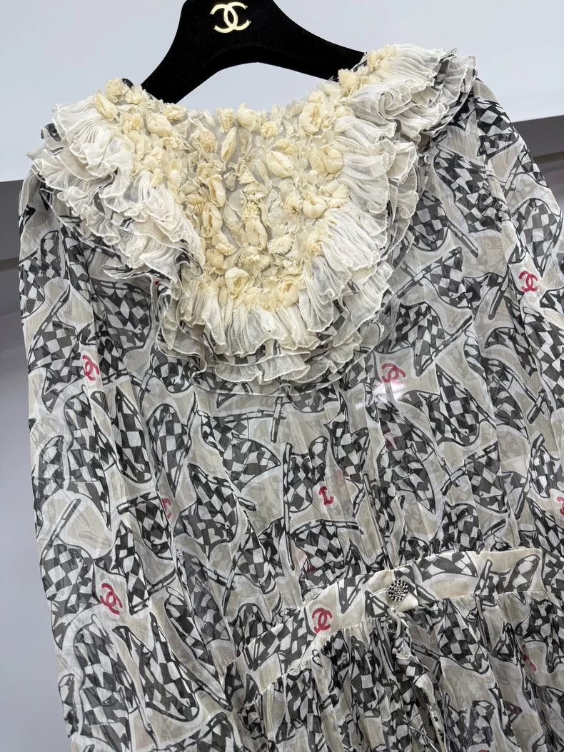 Chanel Chanel Monaco Early Spring Holiday Silk Printed Long Skirt Size XS / US 0-2 / IT 36-38 - 2 Thumbnail